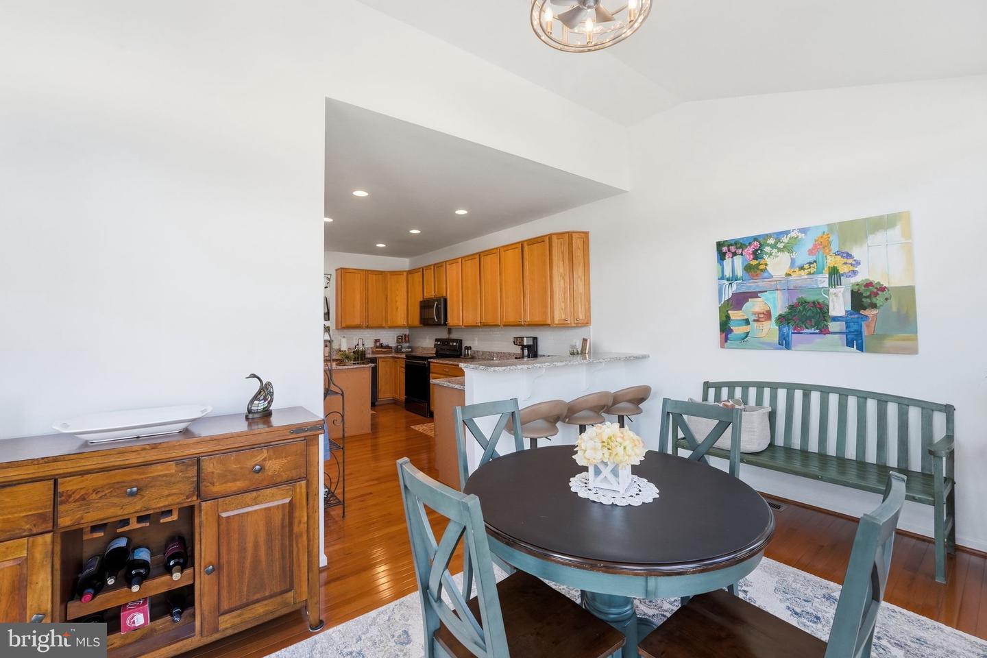 156 TOPAZ CT, WARRENTON, Virginia 20186, 3 Bedrooms Bedrooms, ,2 BathroomsBathrooms,Residential,For sale,156 TOPAZ CT,VAFQ2020740 MLS # VAFQ2020740