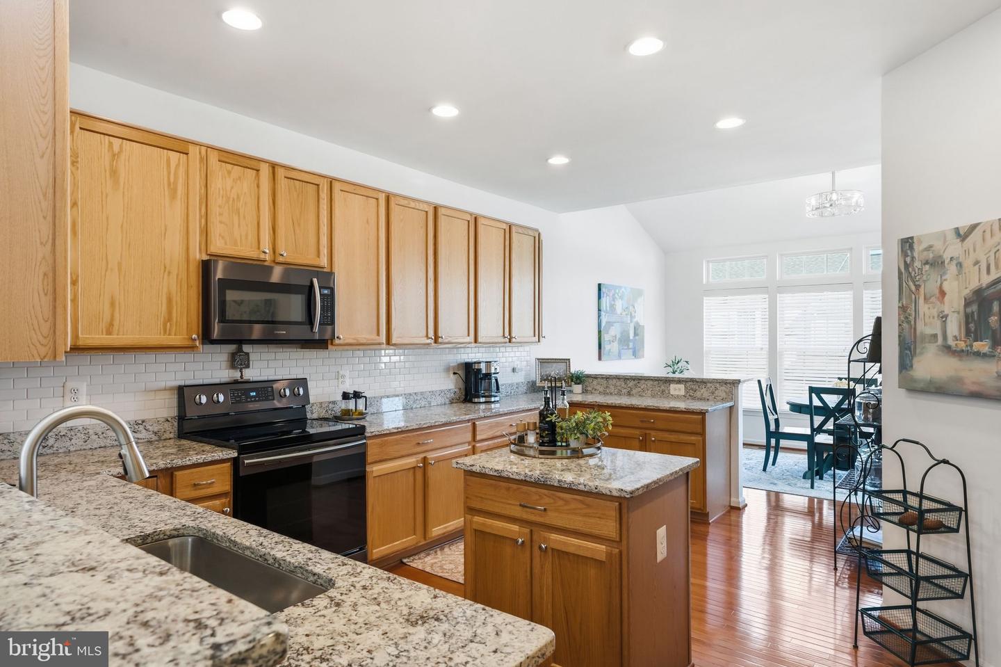 156 TOPAZ CT, WARRENTON, Virginia 20186, 3 Bedrooms Bedrooms, ,2 BathroomsBathrooms,Residential,For sale,156 TOPAZ CT,VAFQ2020740 MLS # VAFQ2020740