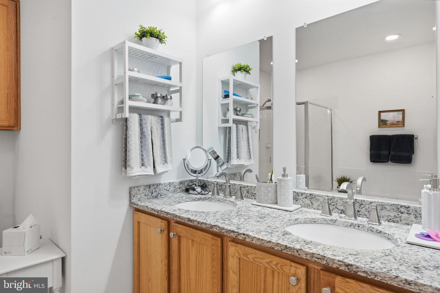 156 TOPAZ CT, WARRENTON, Virginia 20186, 3 Bedrooms Bedrooms, ,2 BathroomsBathrooms,Residential,For sale,156 TOPAZ CT,VAFQ2020740 MLS # VAFQ2020740