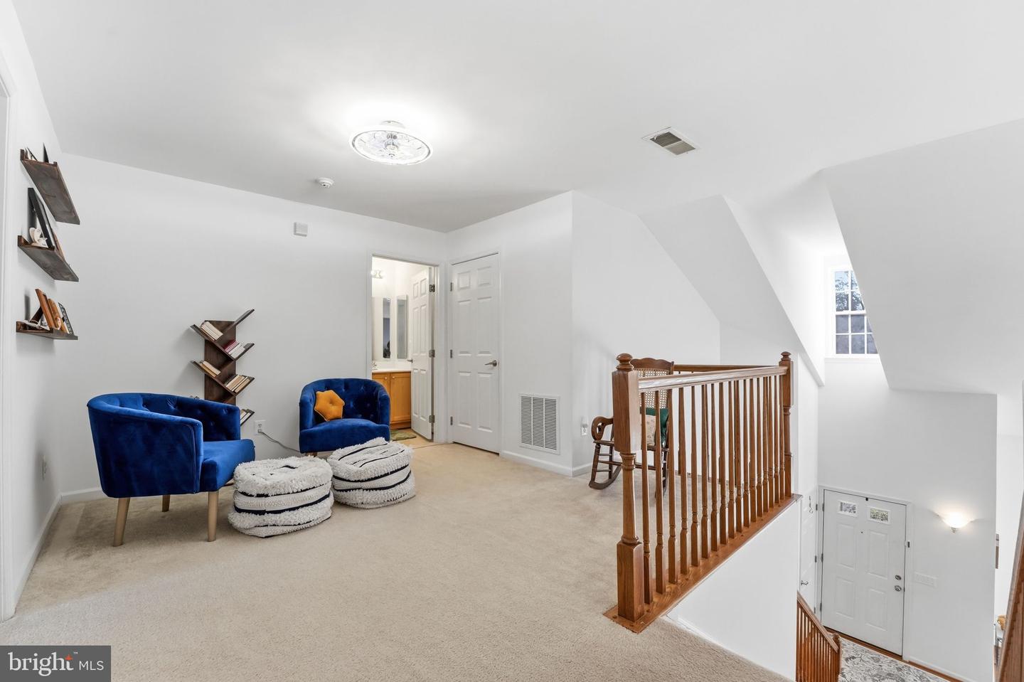 156 TOPAZ CT, WARRENTON, Virginia 20186, 3 Bedrooms Bedrooms, ,2 BathroomsBathrooms,Residential,For sale,156 TOPAZ CT,VAFQ2020740 MLS # VAFQ2020740