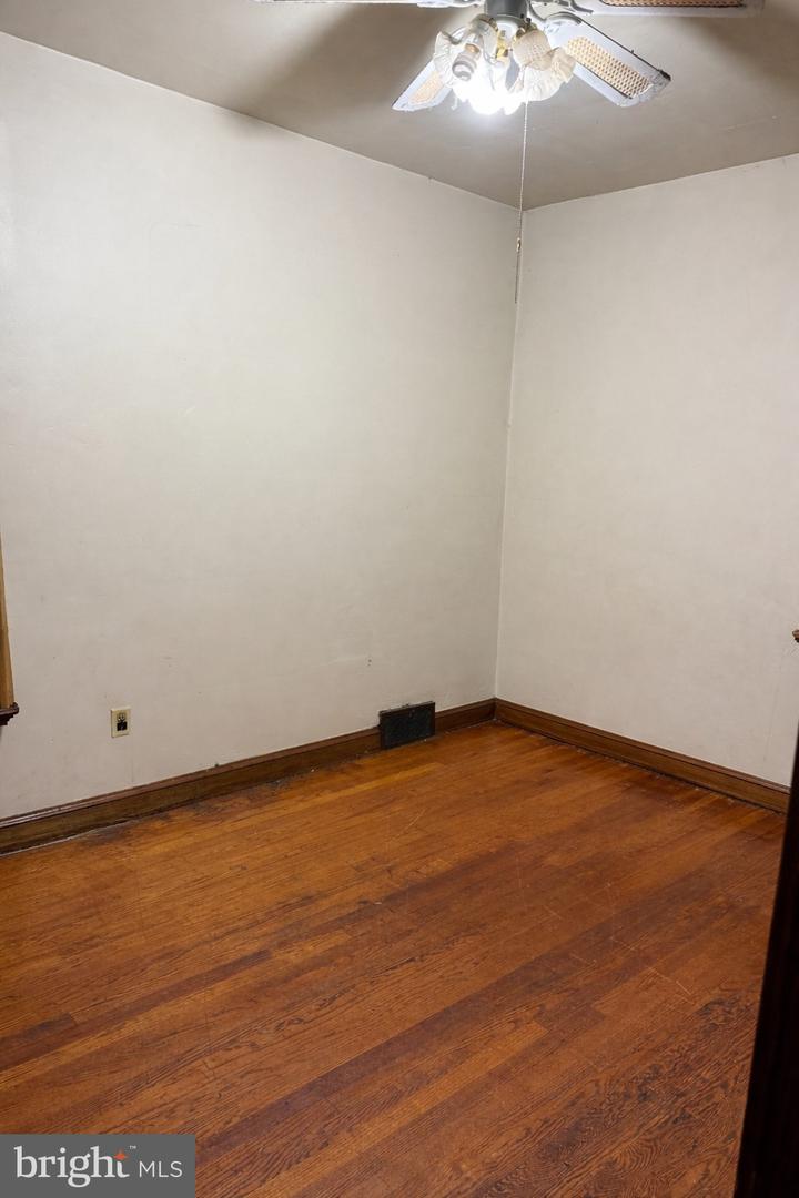 1712 FRANKLIN ST NE, WASHINGTON, District Of Columbia 20018, 3 Bedrooms Bedrooms, ,1 BathroomBathrooms,Residential,For sale,1712 FRANKLIN ST NE,DCDC2248078 MLS # DCDC2248078