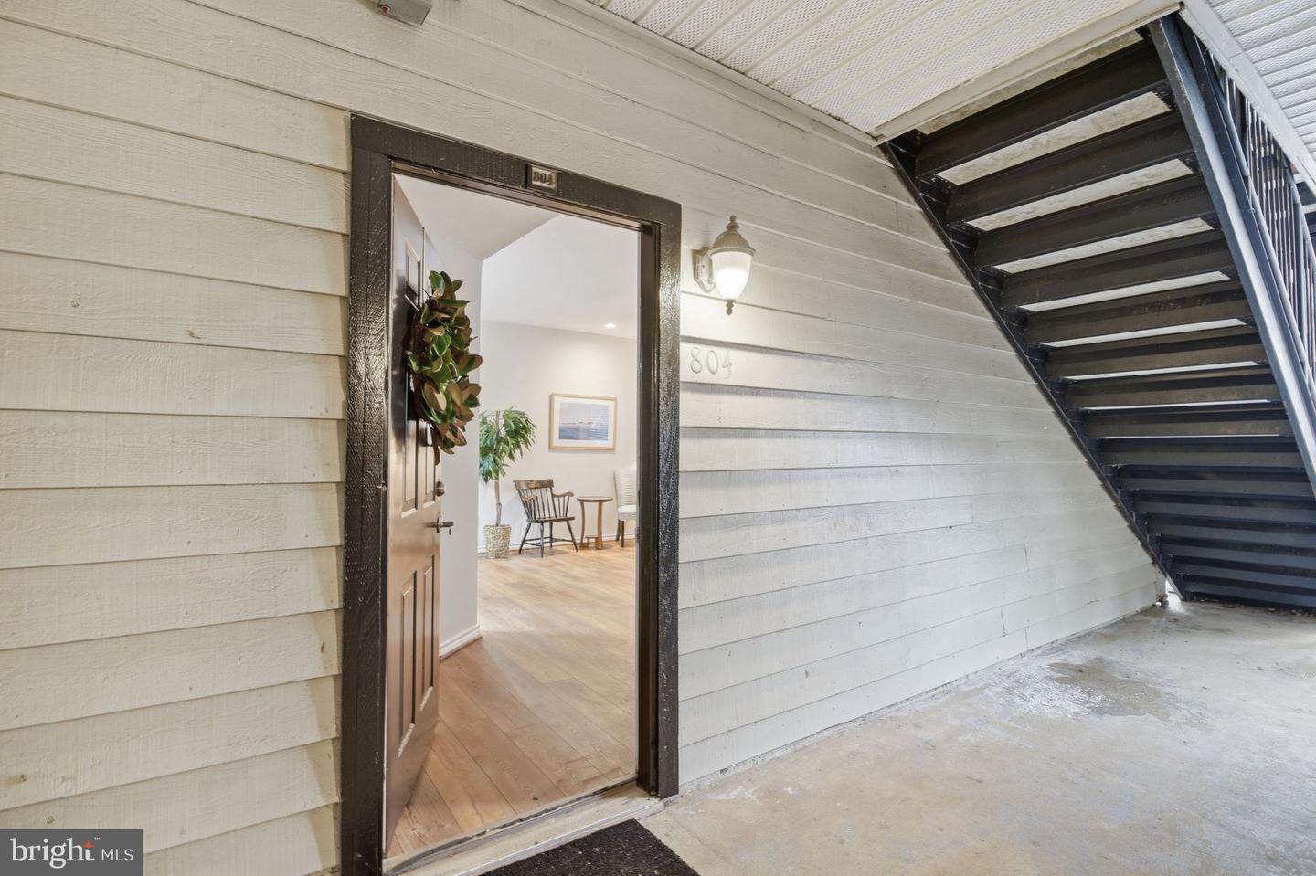 12155 PENDERVIEW TER #804, FAIRFAX, Virginia 22033, 2 Bedrooms Bedrooms, 4 Rooms Rooms,Residential,For sale,12155 PENDERVIEW TER #804,VAFX2293082 MLS # VAFX2293082