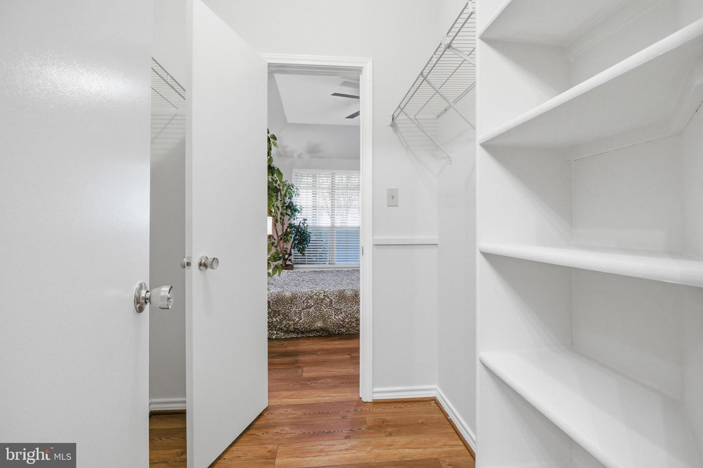 12155 PENDERVIEW TER #804, FAIRFAX, Virginia 22033, 2 Bedrooms Bedrooms, 4 Rooms Rooms,Residential,For sale,12155 PENDERVIEW TER #804,VAFX2293082 MLS # VAFX2293082