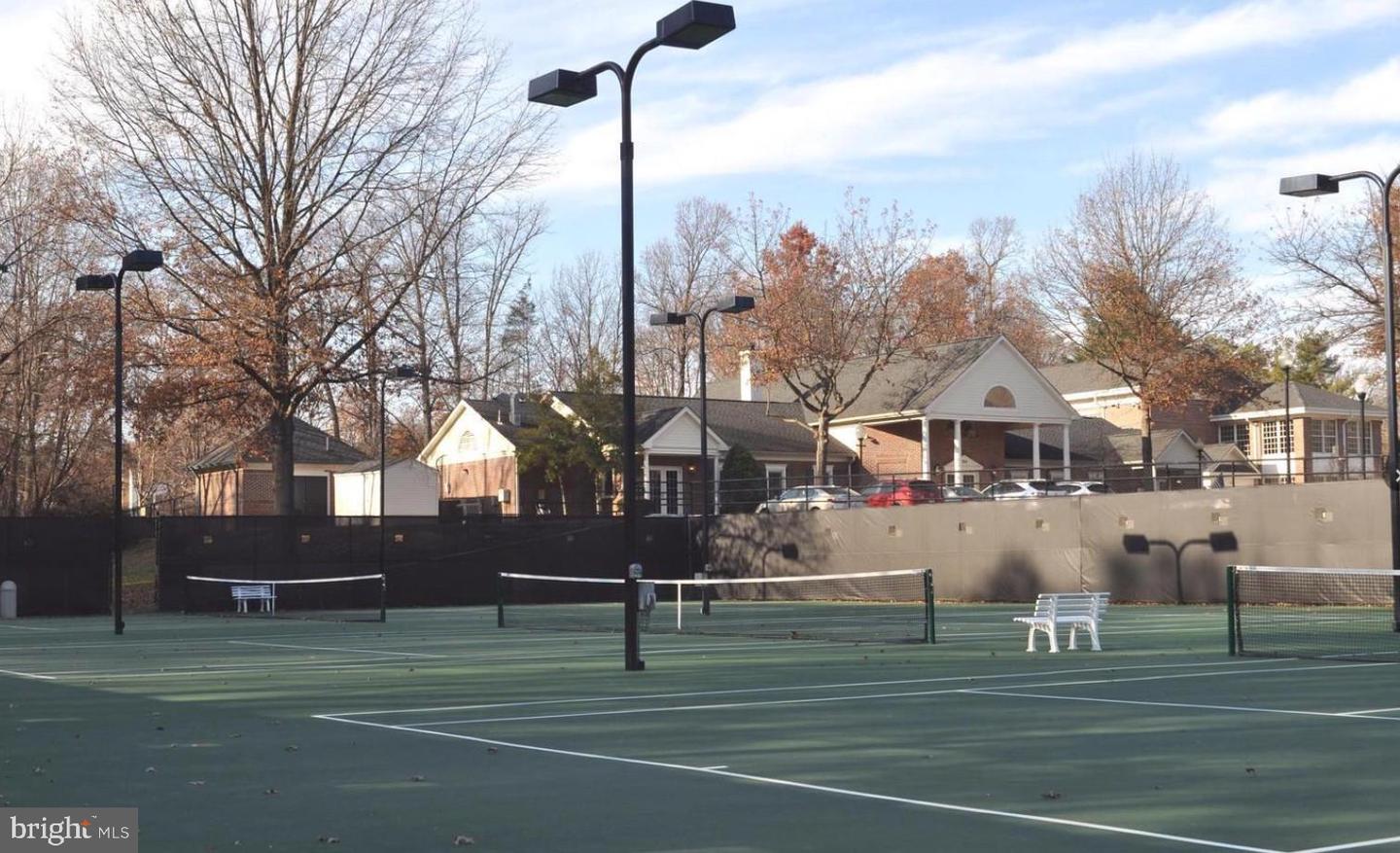 12155 PENDERVIEW TER #804, FAIRFAX, Virginia 22033, 2 Bedrooms Bedrooms, 4 Rooms Rooms,Residential,For sale,12155 PENDERVIEW TER #804,VAFX2293082 MLS # VAFX2293082