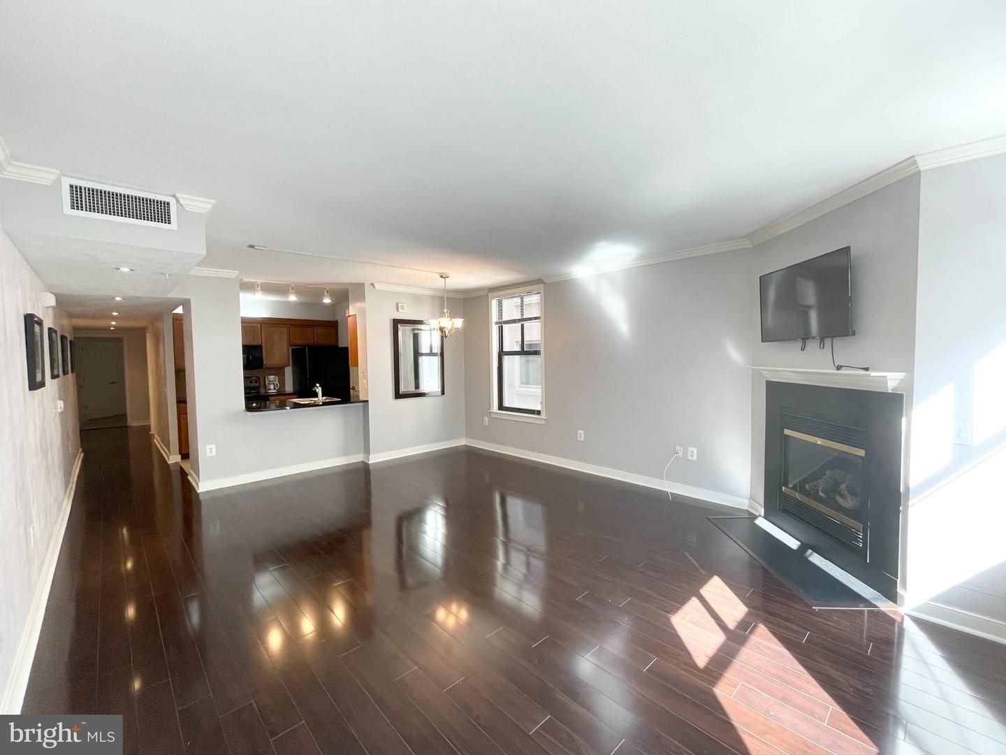 631 D ST NW #626, WASHINGTON, District Of Columbia 20004, 2 Bedrooms Bedrooms, ,1 BathroomBathrooms,Residential,For sale,631 D ST NW #626,DCDC2248084 MLS # DCDC2248084 631 D ST NW #626, WASHINGTON, District Of Columbia 20004, 2 Bedrooms Bedrooms, ,1 BathroomBathrooms,Residential,For sale,631 D ST NW #626,DCDC2248084 MLS # DCDC2248084