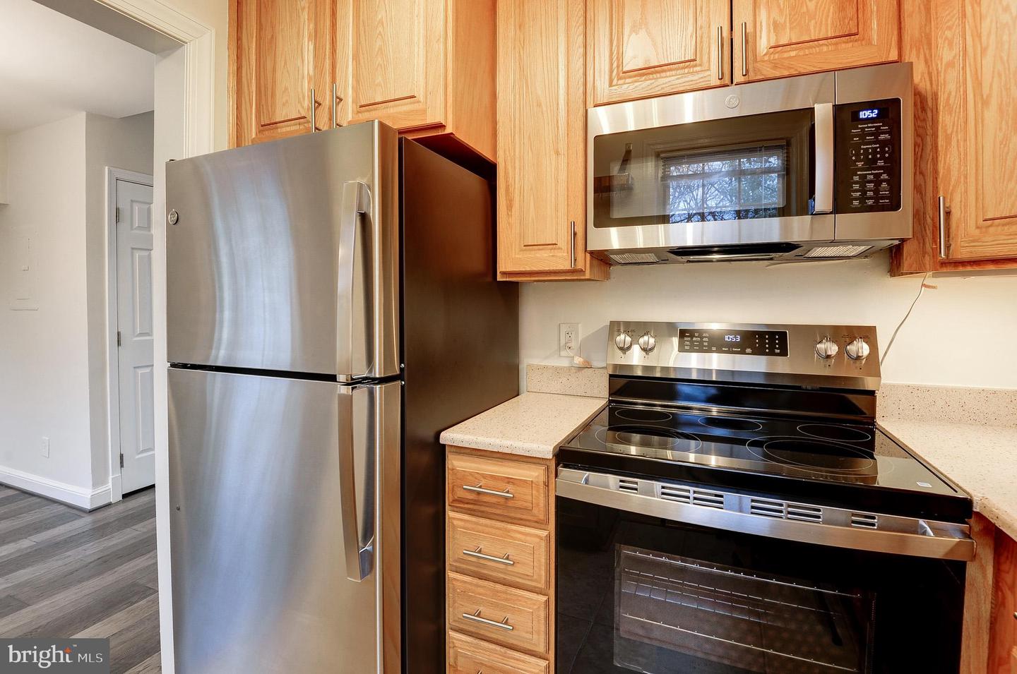 2509 ARLINGTON BLVD #301, ARLINGTON, Virginia 22201, 2 Bedrooms Bedrooms, ,1 BathroomBathrooms,Residential,For sale,2509 ARLINGTON BLVD #301,VAAR2069374 MLS # VAAR2069374