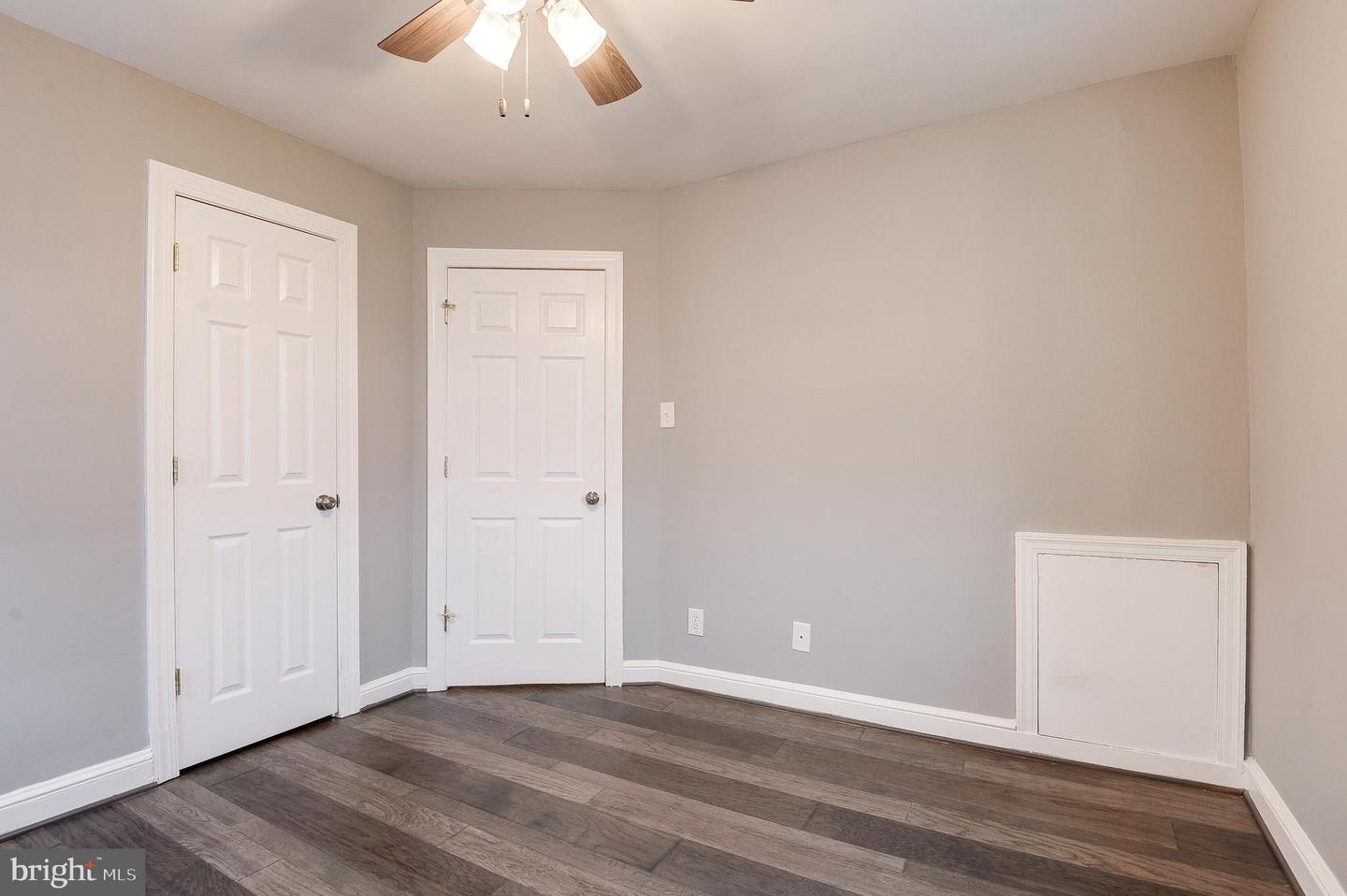 2509 ARLINGTON BLVD #301, ARLINGTON, Virginia 22201, 2 Bedrooms Bedrooms, ,1 BathroomBathrooms,Residential,For sale,2509 ARLINGTON BLVD #301,VAAR2069374 MLS # VAAR2069374