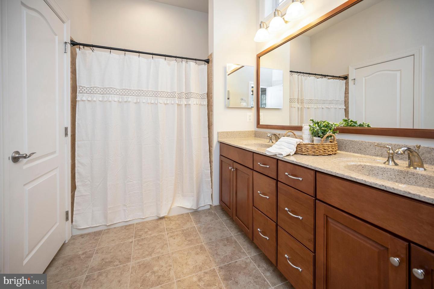 7905 BURBANK AVE, FREDERICKSBURG, Virginia 22407, 2 Bedrooms Bedrooms, ,2 BathroomsBathrooms,Residential,For sale,7905 BURBANK AVE,VASP2039614 MLS # VASP2039614