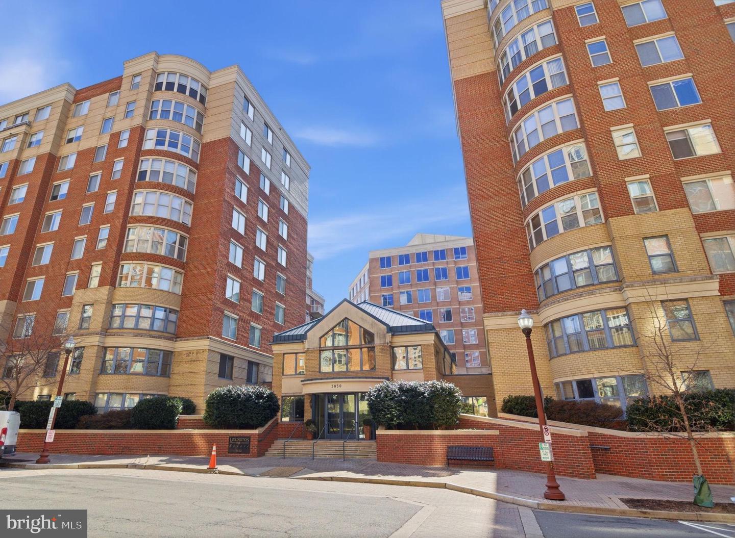 3830 9TH ST N #607E, ARLINGTON, Virginia 22203, 1 Bedroom Bedrooms, ,1 BathroomBathrooms,Residential,For sale,3830 9TH ST N #607E,VAAR2069380 MLS # VAAR2069380