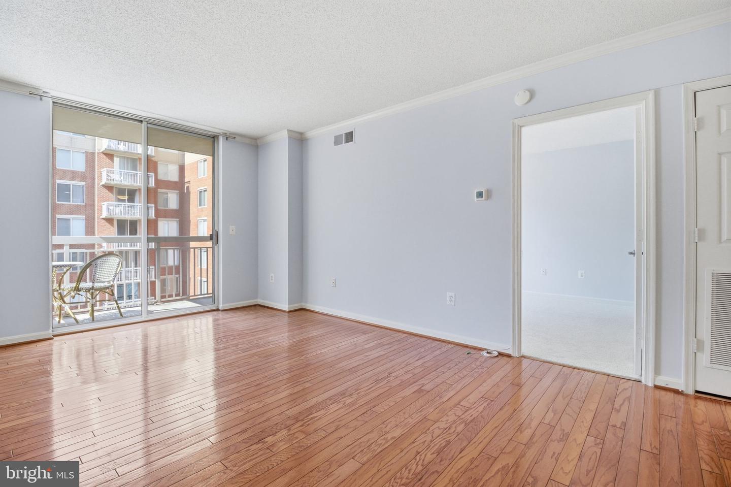 3830 9TH ST N #607E, ARLINGTON, Virginia 22203, 1 Bedroom Bedrooms, ,1 BathroomBathrooms,Residential,For sale,3830 9TH ST N #607E,VAAR2069380 MLS # VAAR2069380