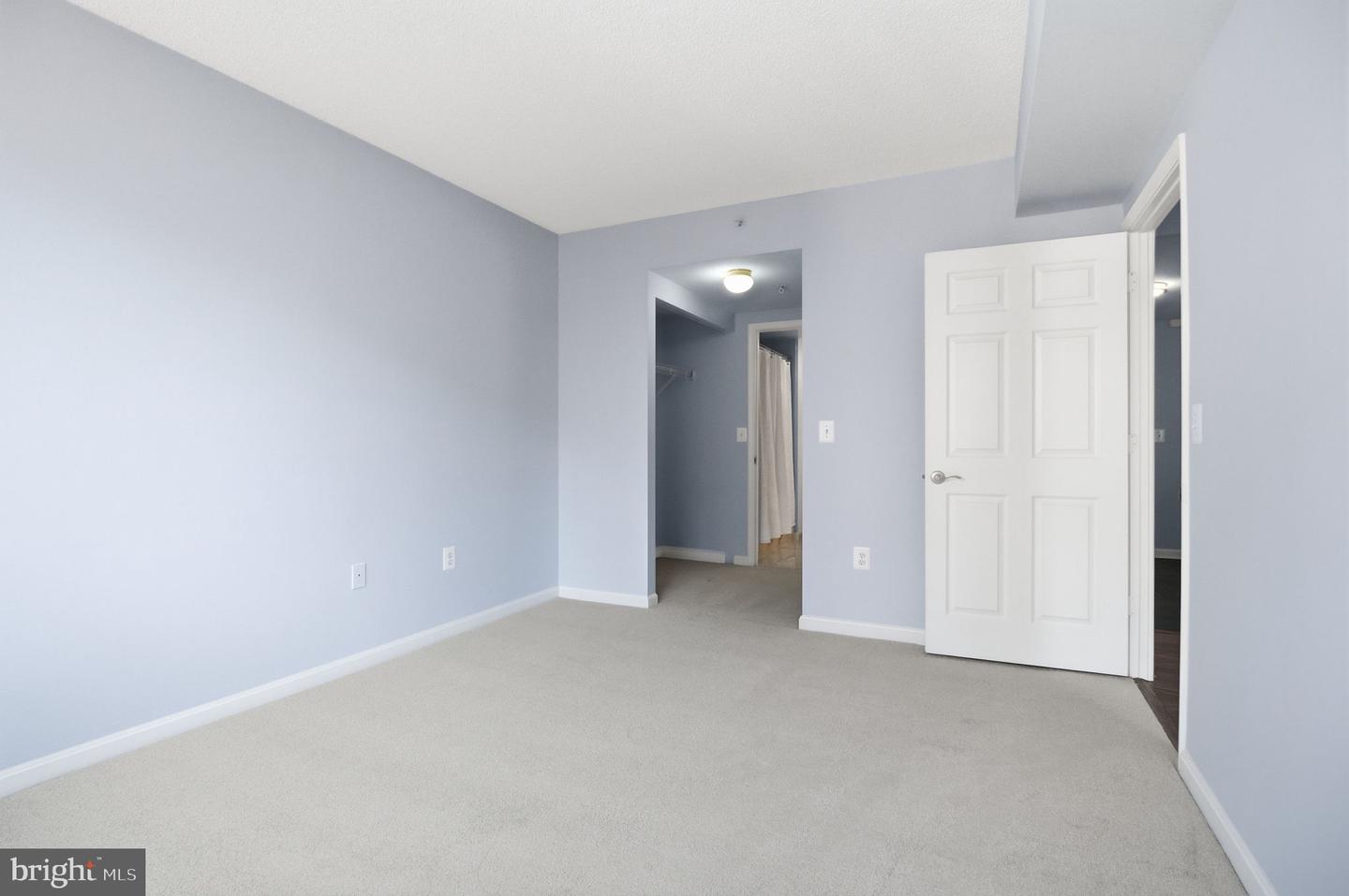 3830 9TH ST N #607E, ARLINGTON, Virginia 22203, 1 Bedroom Bedrooms, ,1 BathroomBathrooms,Residential,For sale,3830 9TH ST N #607E,VAAR2069380 MLS # VAAR2069380