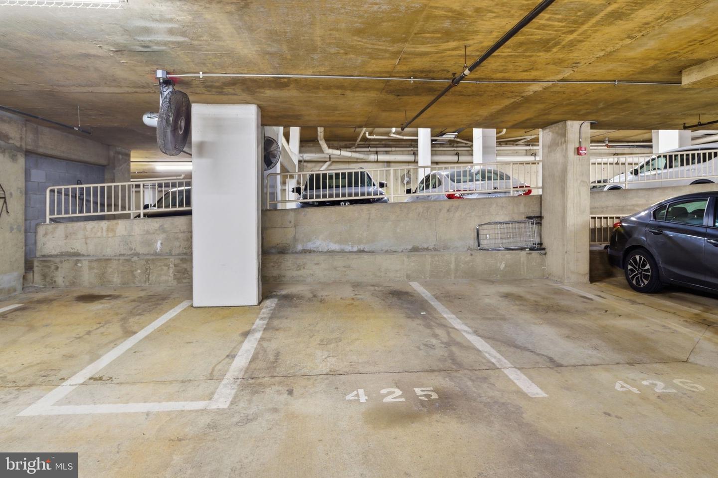 3830 9TH ST N #607E, ARLINGTON, Virginia 22203, 1 Bedroom Bedrooms, ,1 BathroomBathrooms,Residential,For sale,3830 9TH ST N #607E,VAAR2069380 MLS # VAAR2069380