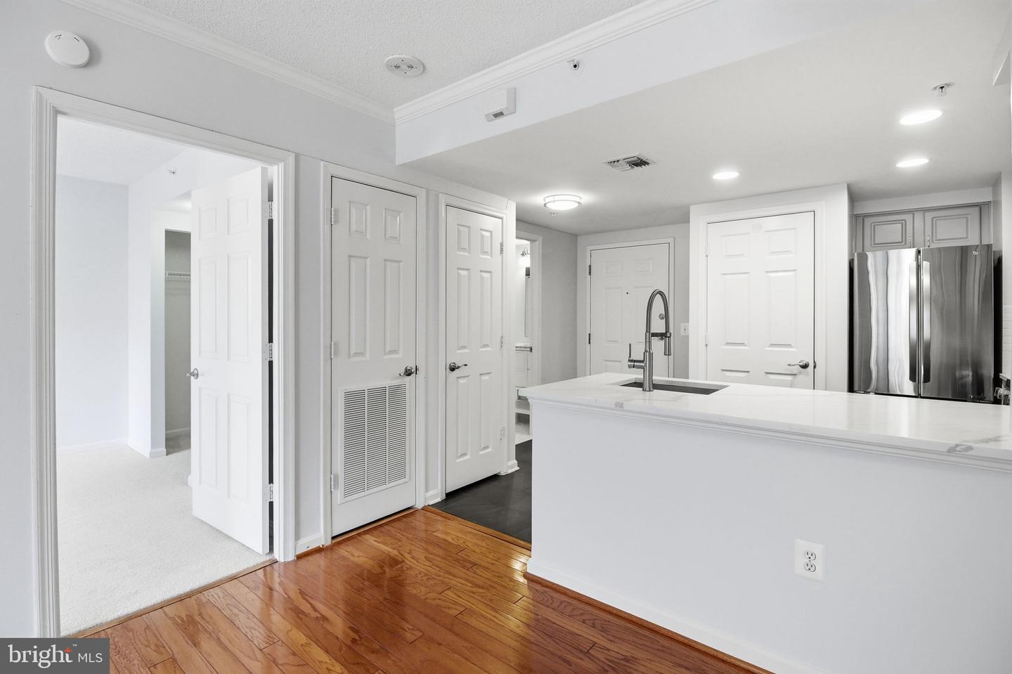 3830 9TH ST N #607E, ARLINGTON, Virginia 22203, 1 Bedroom Bedrooms, ,1 BathroomBathrooms,Residential,For sale,3830 9TH ST N #607E,VAAR2069380 MLS # VAAR2069380