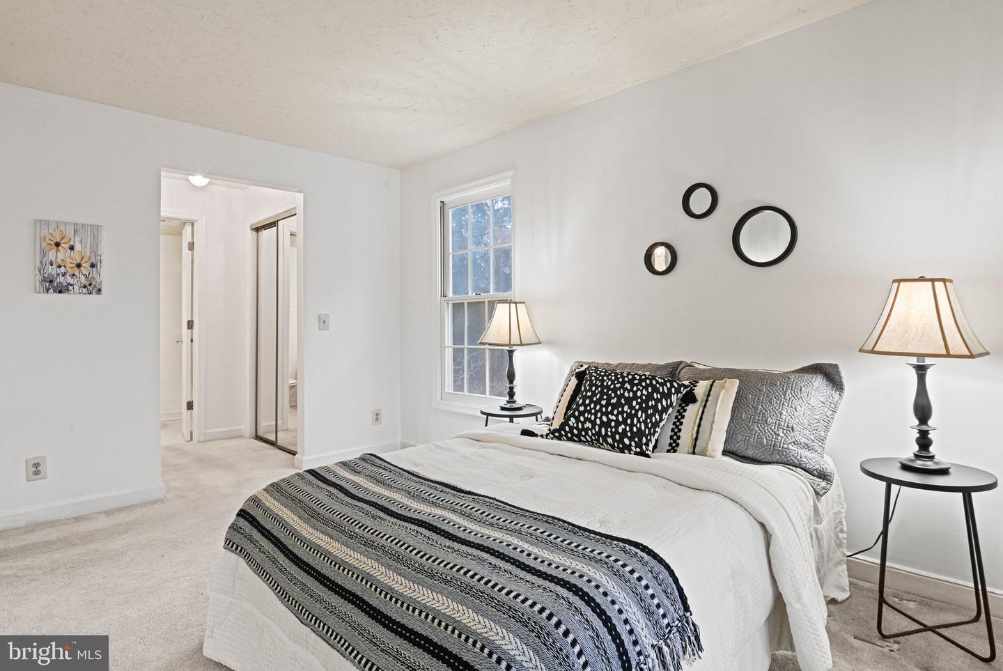 12003 RIDGE KNOLL DRIVE #9, FAIRFAX, Virginia 22033, 2 Bedrooms Bedrooms, ,2 BathroomsBathrooms,Residential,For sale,12003 RIDGE KNOLL DRIVE #9,VAFX2293110 MLS # VAFX2293110