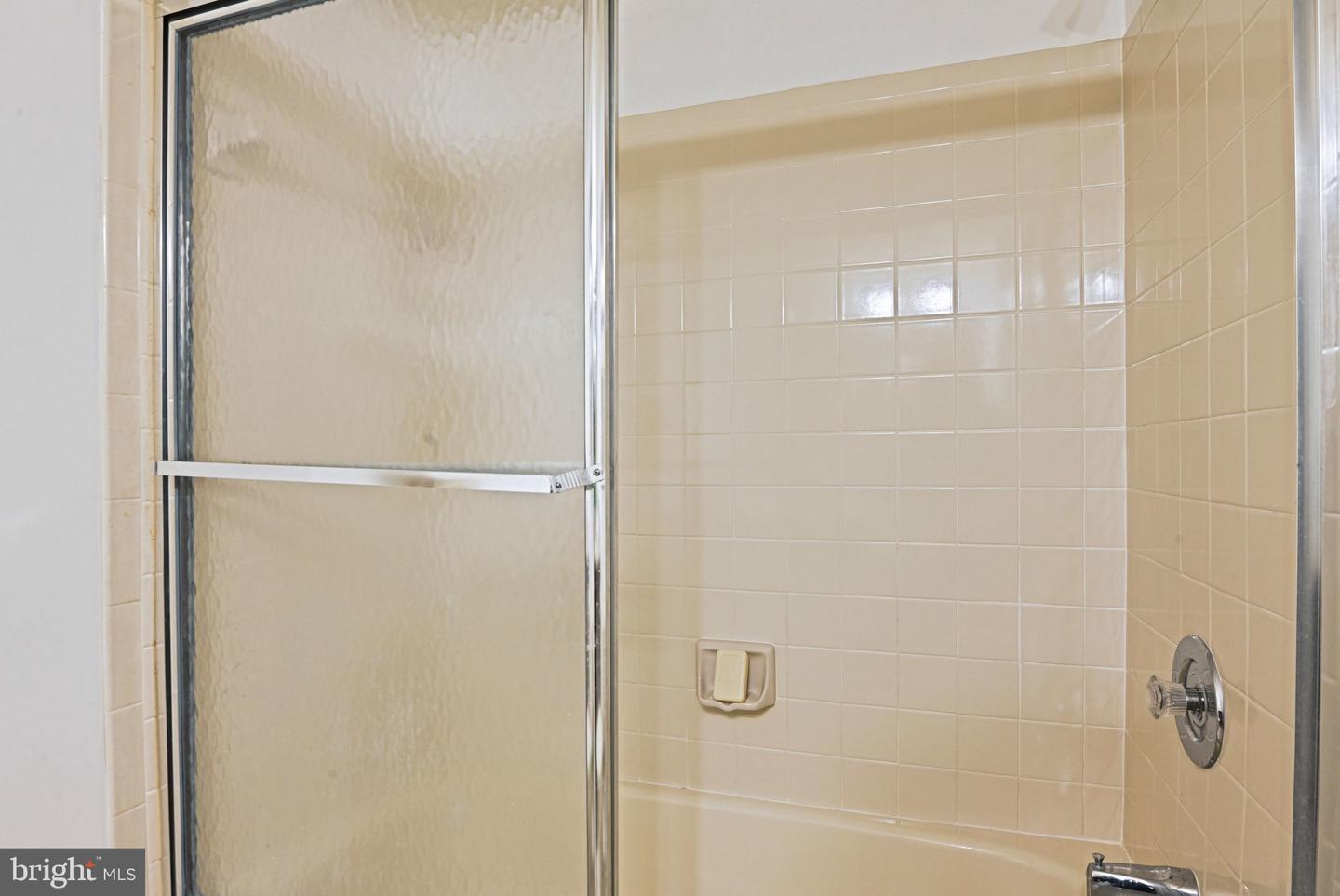 12003 RIDGE KNOLL DRIVE #9, FAIRFAX, Virginia 22033, 2 Bedrooms Bedrooms, ,2 BathroomsBathrooms,Residential,For sale,12003 RIDGE KNOLL DRIVE #9,VAFX2293110 MLS # VAFX2293110