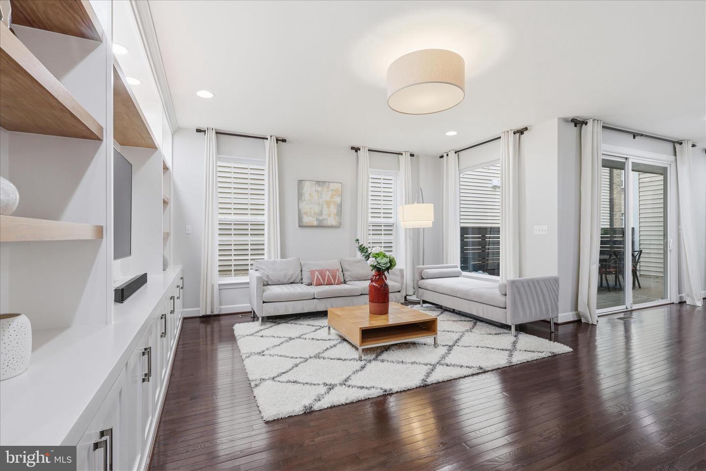 44537 NEPONSET ST, ASHBURN, Virginia 20147, 5 Bedrooms Bedrooms, ,3 BathroomsBathrooms,Residential,For sale,44537 NEPONSET ST,VALO2116890 MLS # VALO2116890