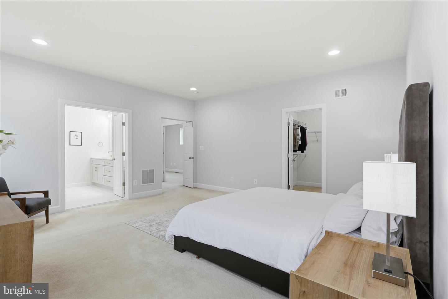 44537 NEPONSET ST, ASHBURN, Virginia 20147, 5 Bedrooms Bedrooms, ,3 BathroomsBathrooms,Residential,For sale,44537 NEPONSET ST,VALO2116890 MLS # VALO2116890