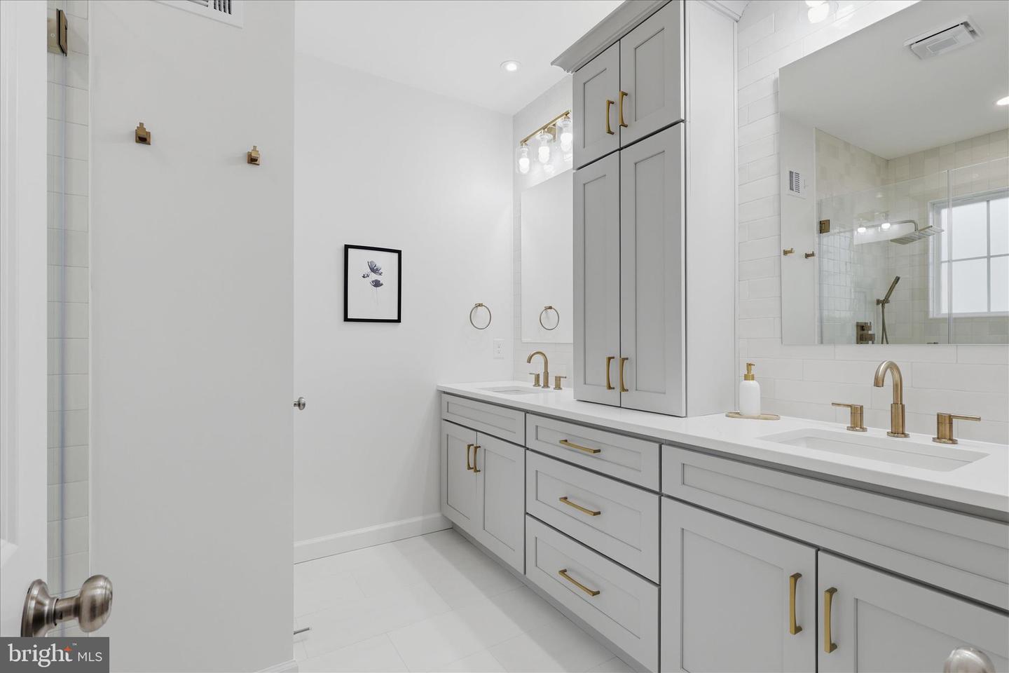 44537 NEPONSET ST, ASHBURN, Virginia 20147, 5 Bedrooms Bedrooms, ,3 BathroomsBathrooms,Residential,For sale,44537 NEPONSET ST,VALO2116890 MLS # VALO2116890