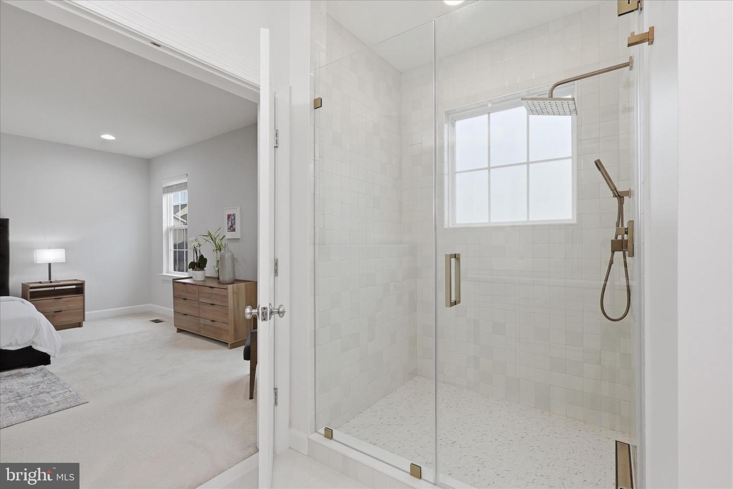 44537 NEPONSET ST, ASHBURN, Virginia 20147, 5 Bedrooms Bedrooms, ,3 BathroomsBathrooms,Residential,For sale,44537 NEPONSET ST,VALO2116890 MLS # VALO2116890