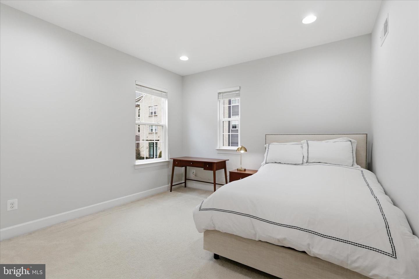 44537 NEPONSET ST, ASHBURN, Virginia 20147, 5 Bedrooms Bedrooms, ,3 BathroomsBathrooms,Residential,For sale,44537 NEPONSET ST,VALO2116890 MLS # VALO2116890