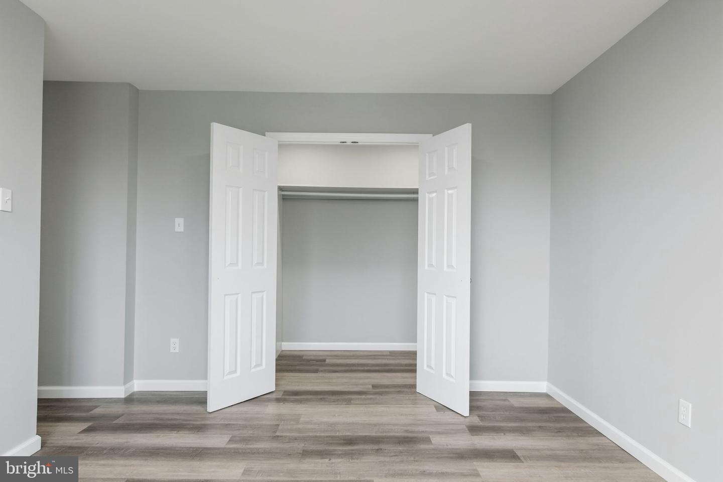 505 N ARMISTEAD ST #102, ALEXANDRIA, Virginia 22312, 2 Bedrooms Bedrooms, ,1 BathroomBathrooms,Residential,For sale,505 N ARMISTEAD ST #102,VAAX2054568 MLS # VAAX2054568