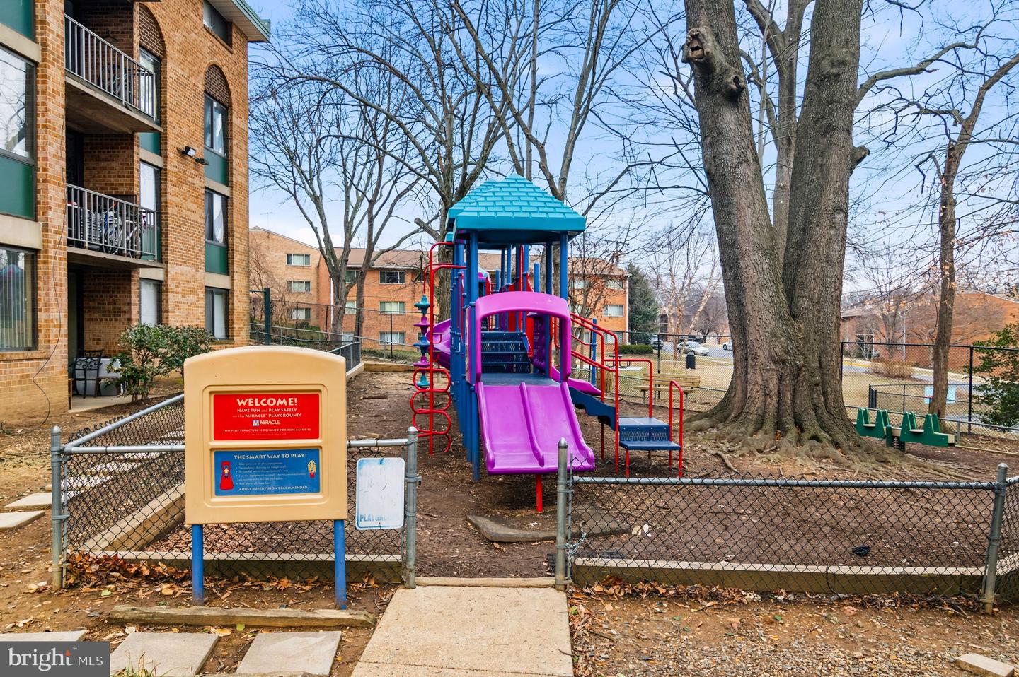 505 N ARMISTEAD ST #102, ALEXANDRIA, Virginia 22312, 2 Bedrooms Bedrooms, ,1 BathroomBathrooms,Residential,For sale,505 N ARMISTEAD ST #102,VAAX2054568 MLS # VAAX2054568