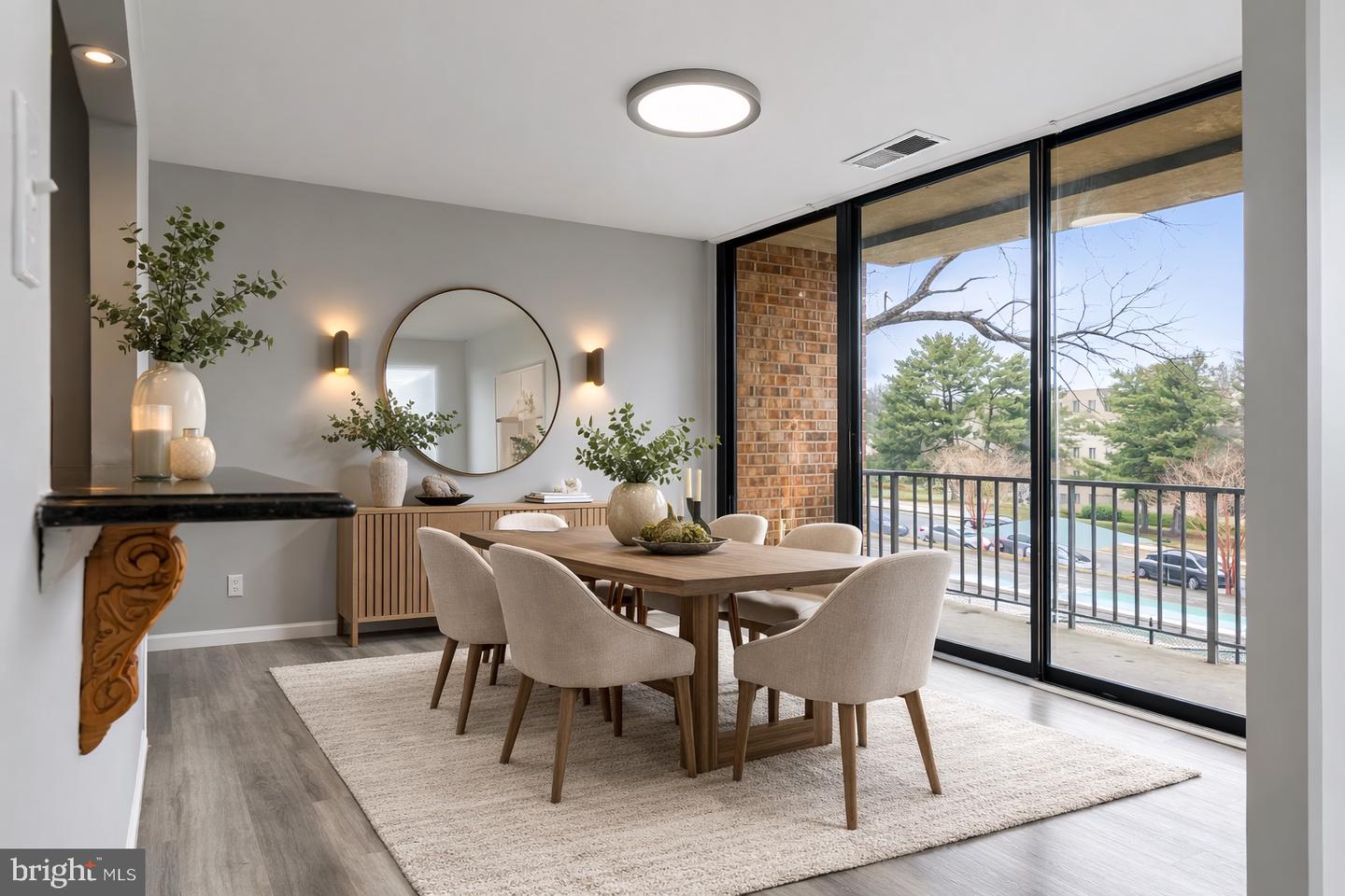 505 N ARMISTEAD ST #102, ALEXANDRIA, Virginia 22312, 2 Bedrooms Bedrooms, ,1 BathroomBathrooms,Residential,For sale,505 N ARMISTEAD ST #102,VAAX2054568 MLS # VAAX2054568