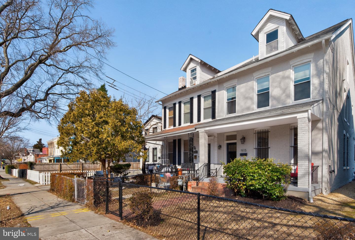915 HAMILTON ST NW, WASHINGTON, District Of Columbia 20011, 4 Bedrooms Bedrooms, ,2 BathroomsBathrooms,Residential,For sale,915 HAMILTON ST NW,DCDC2248120 MLS # DCDC2248120