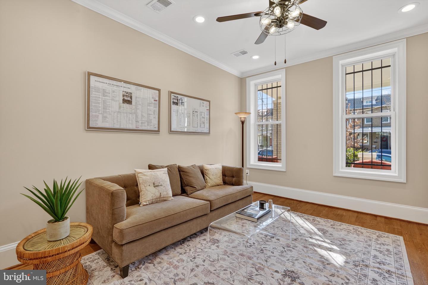 915 HAMILTON ST NW, WASHINGTON, District Of Columbia 20011, 4 Bedrooms Bedrooms, ,2 BathroomsBathrooms,Residential,For sale,915 HAMILTON ST NW,DCDC2248120 MLS # DCDC2248120