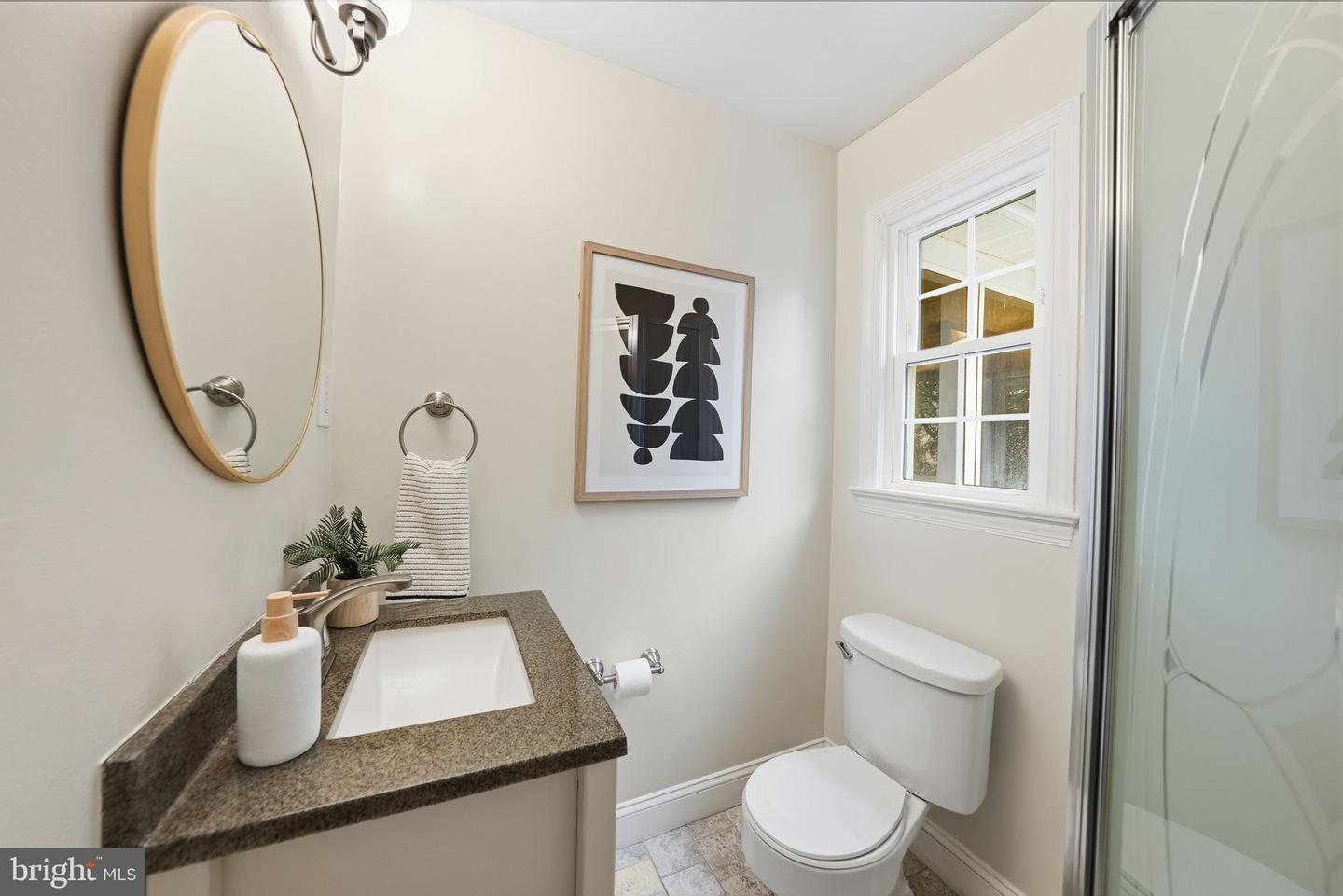 1701 N GREENBRIER ST, ARLINGTON, Virginia 22205, 4 Bedrooms Bedrooms, 15 Rooms Rooms,4 BathroomsBathrooms,Residential,For sale,1701 N GREENBRIER ST,VAAR2069392 MLS # VAAR2069392