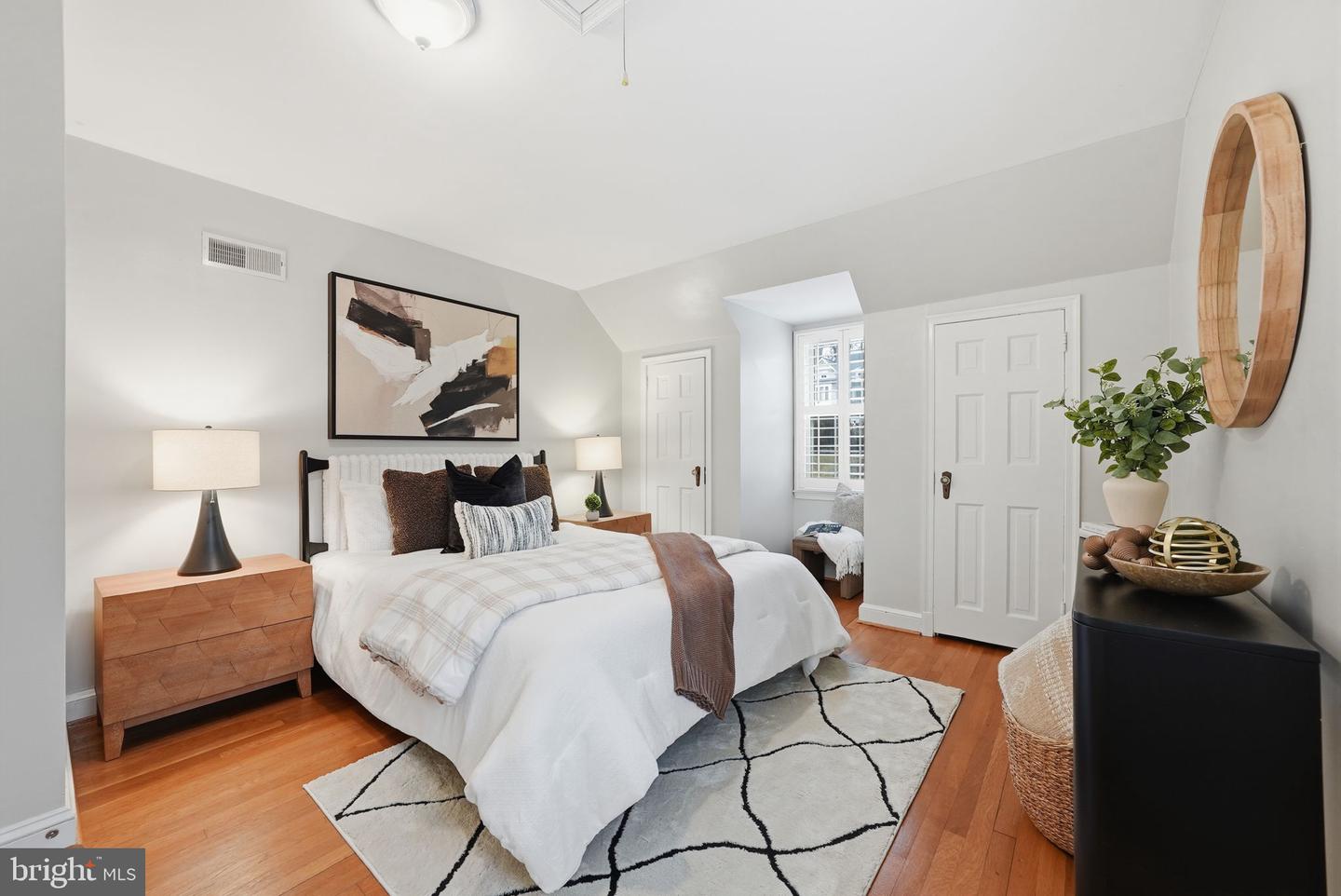 1701 N GREENBRIER ST, ARLINGTON, Virginia 22205, 4 Bedrooms Bedrooms, 15 Rooms Rooms,4 BathroomsBathrooms,Residential,For sale,1701 N GREENBRIER ST,VAAR2069392 MLS # VAAR2069392