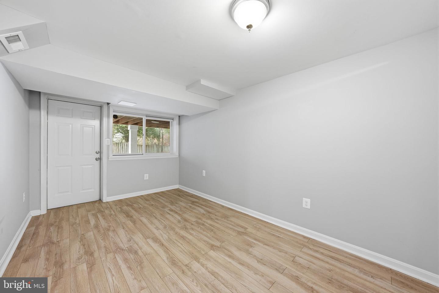 1701 N GREENBRIER ST, ARLINGTON, Virginia 22205, 4 Bedrooms Bedrooms, 15 Rooms Rooms,4 BathroomsBathrooms,Residential,For sale,1701 N GREENBRIER ST,VAAR2069392 MLS # VAAR2069392