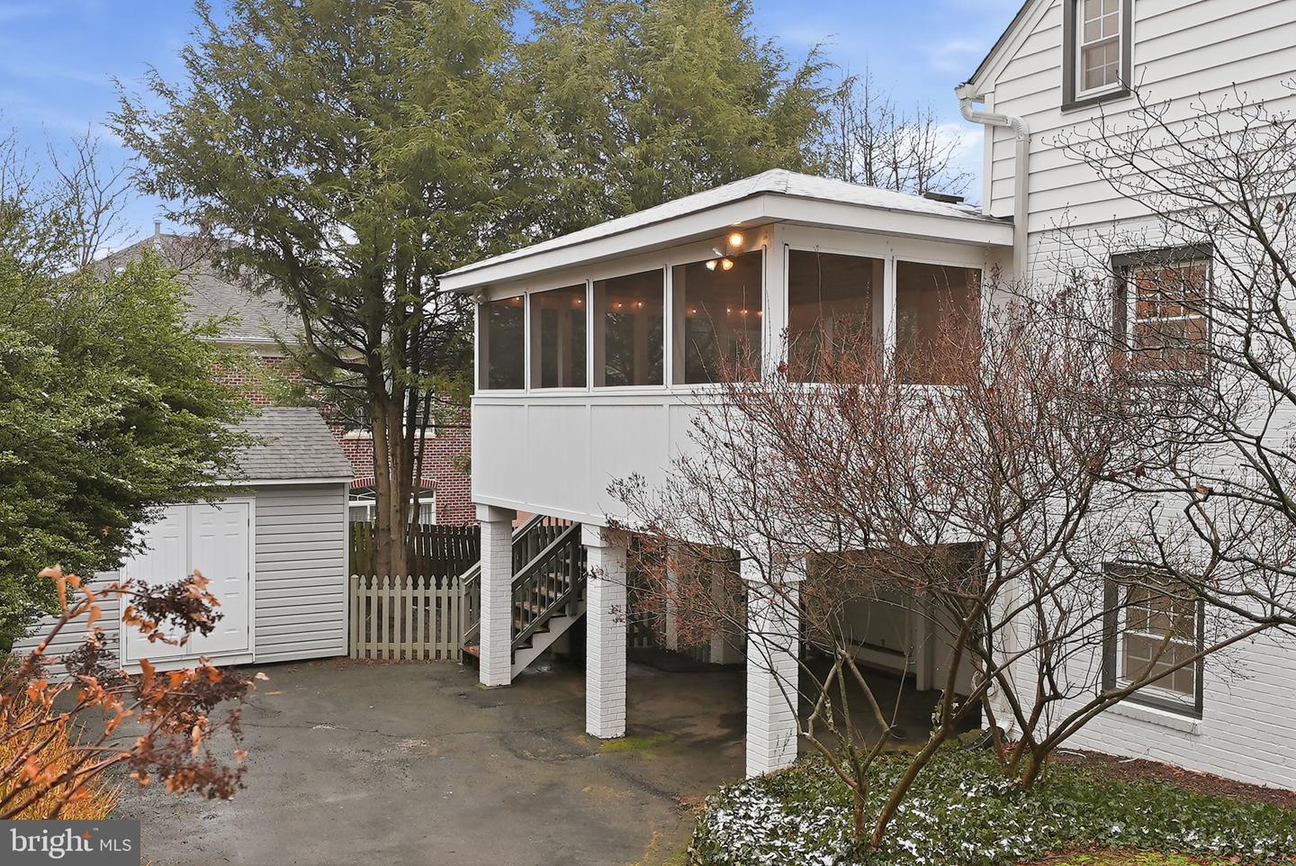 1701 N GREENBRIER ST, ARLINGTON, Virginia 22205, 4 Bedrooms Bedrooms, 15 Rooms Rooms,4 BathroomsBathrooms,Residential,For sale,1701 N GREENBRIER ST,VAAR2069392 MLS # VAAR2069392