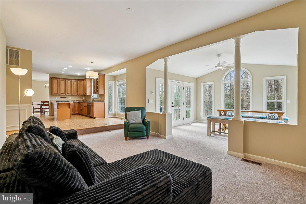 11218 STONEBROOK DR, MANASSAS, Virginia 20112, 5 Bedrooms Bedrooms, ,3 BathroomsBathrooms,Residential,For sale,11218 STONEBROOK DR,VAPW2113428 MLS # VAPW2113428