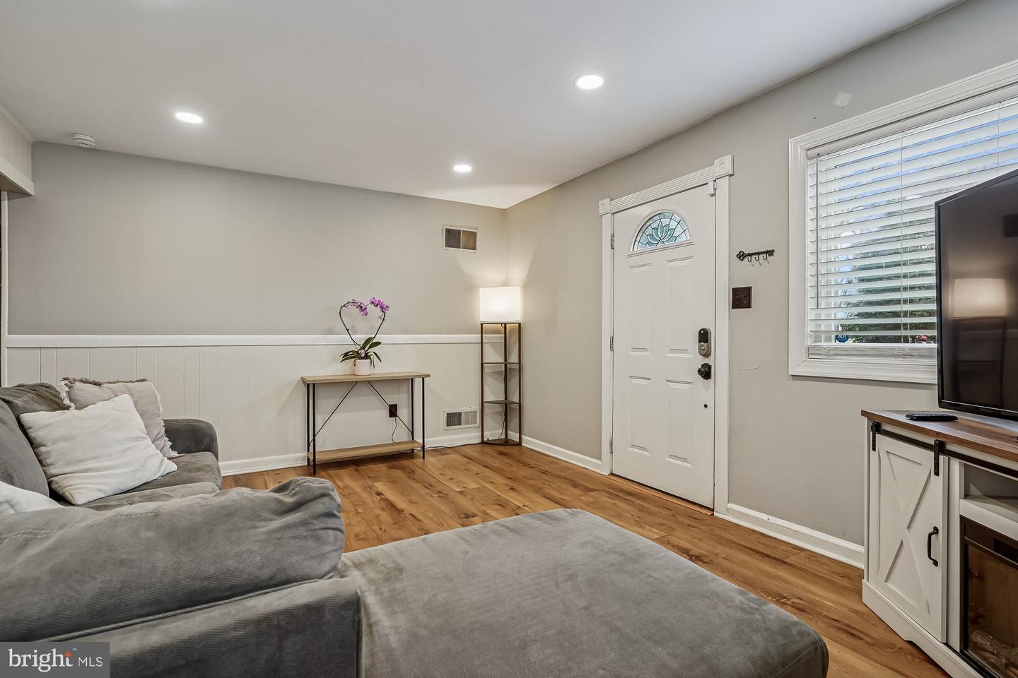 117 MANASSAS DR, MANASSAS PARK, Virginia 20111, 3 Bedrooms Bedrooms, ,1 BathroomBathrooms,Residential,For sale,117 MANASSAS DR,VAMP2003722 MLS # VAMP2003722 117 MANASSAS DR, MANASSAS PARK, Virginia 20111, 3 Bedrooms Bedrooms, ,1 BathroomBathrooms,Residential,For sale,117 MANASSAS DR,VAMP2003722 MLS # VAMP2003722