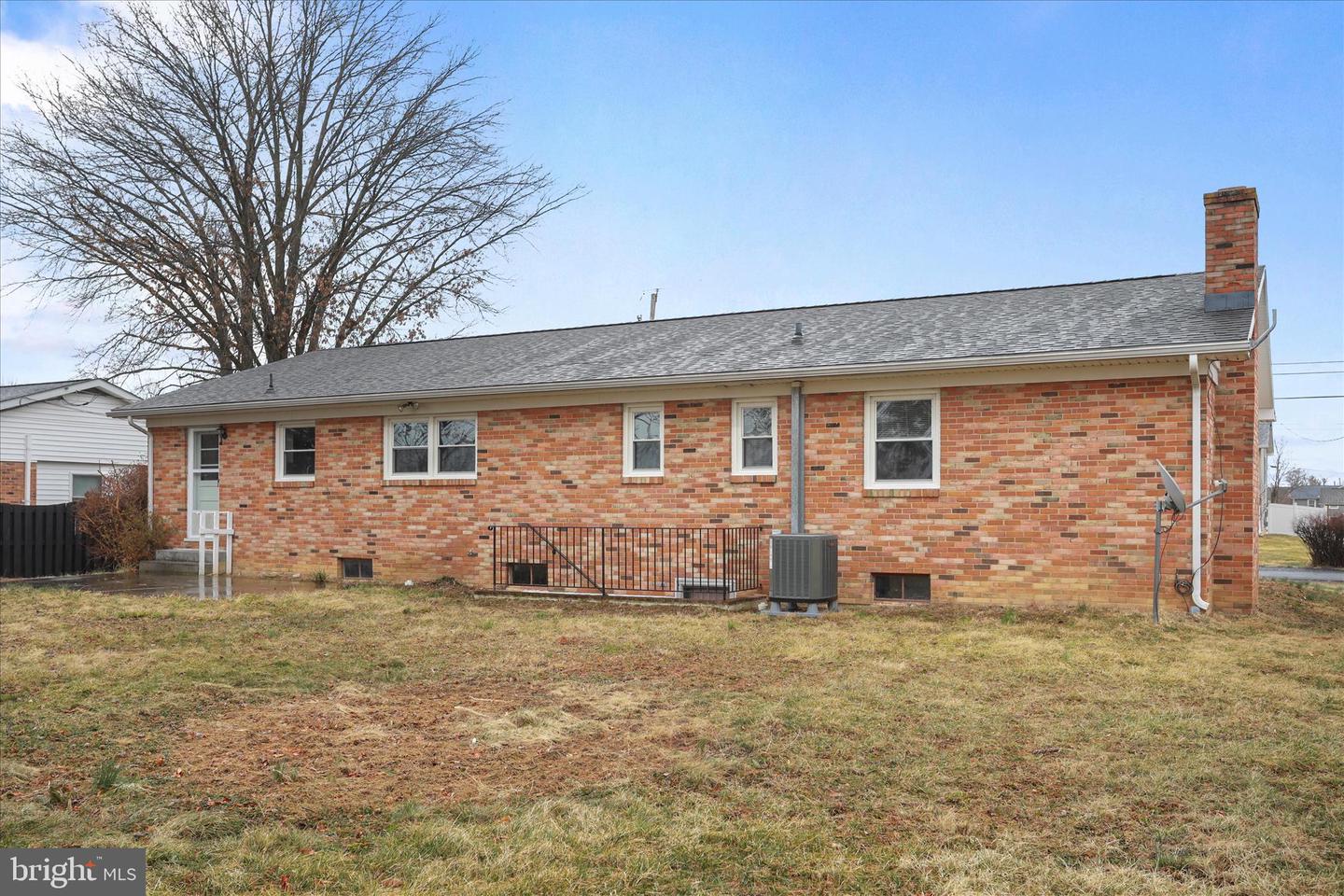 5083 BARLEY DR, STEPHENS CITY, Virginia 22655, 3 Bedrooms Bedrooms, ,2 BathroomsBathrooms,Residential,For sale,5083 BARLEY DR,VAFV2039818 MLS # VAFV2039818