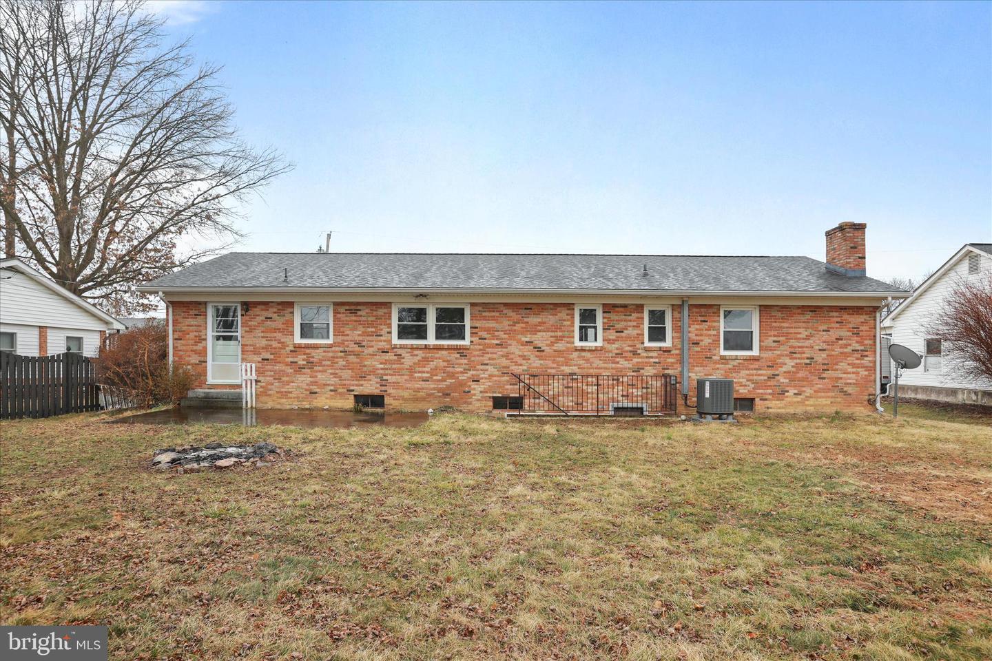 5083 BARLEY DR, STEPHENS CITY, Virginia 22655, 3 Bedrooms Bedrooms, ,2 BathroomsBathrooms,Residential,For sale,5083 BARLEY DR,VAFV2039818 MLS # VAFV2039818