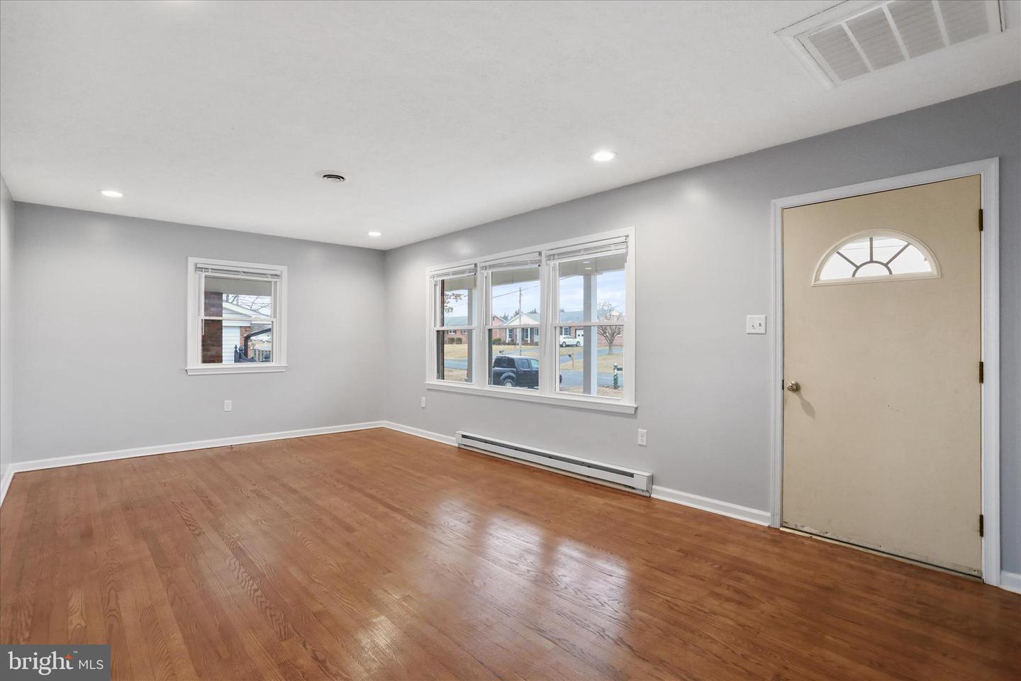 5083 BARLEY DR, STEPHENS CITY, Virginia 22655, 3 Bedrooms Bedrooms, ,2 BathroomsBathrooms,Residential,For sale,5083 BARLEY DR,VAFV2039818 MLS # VAFV2039818