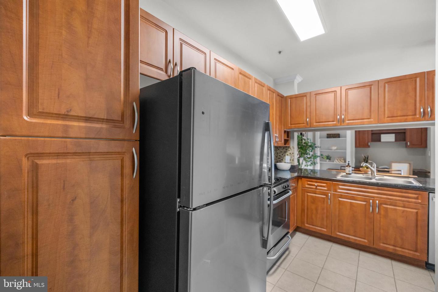 4415 WEATHERINGTON LN #402, FAIRFAX, Virginia 22030, 2 Bedrooms Bedrooms, ,2 BathroomsBathrooms,Residential,For sale,4415 WEATHERINGTON LN #402,VAFX2293186 MLS # VAFX2293186