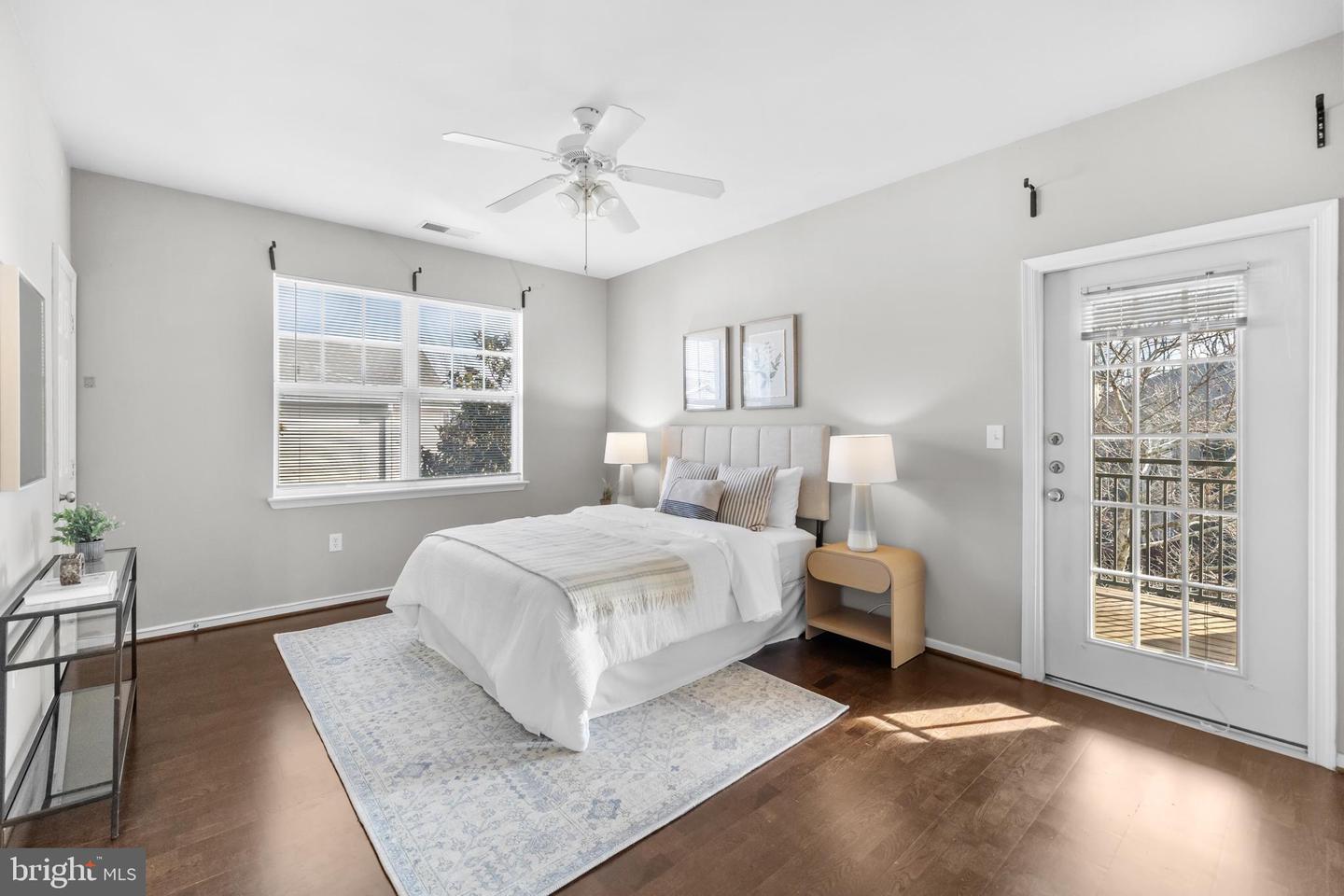 4415 WEATHERINGTON LN #402, FAIRFAX, Virginia 22030, 2 Bedrooms Bedrooms, ,2 BathroomsBathrooms,Residential,For sale,4415 WEATHERINGTON LN #402,VAFX2293186 MLS # VAFX2293186