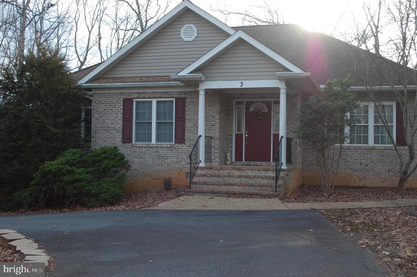 3 ALBANO CT, PALMYRA, Virginia 22963, 3 Bedrooms Bedrooms, ,3 BathroomsBathrooms,Residential,For sale,3 ALBANO CT,VAFN2000624 MLS # VAFN2000624