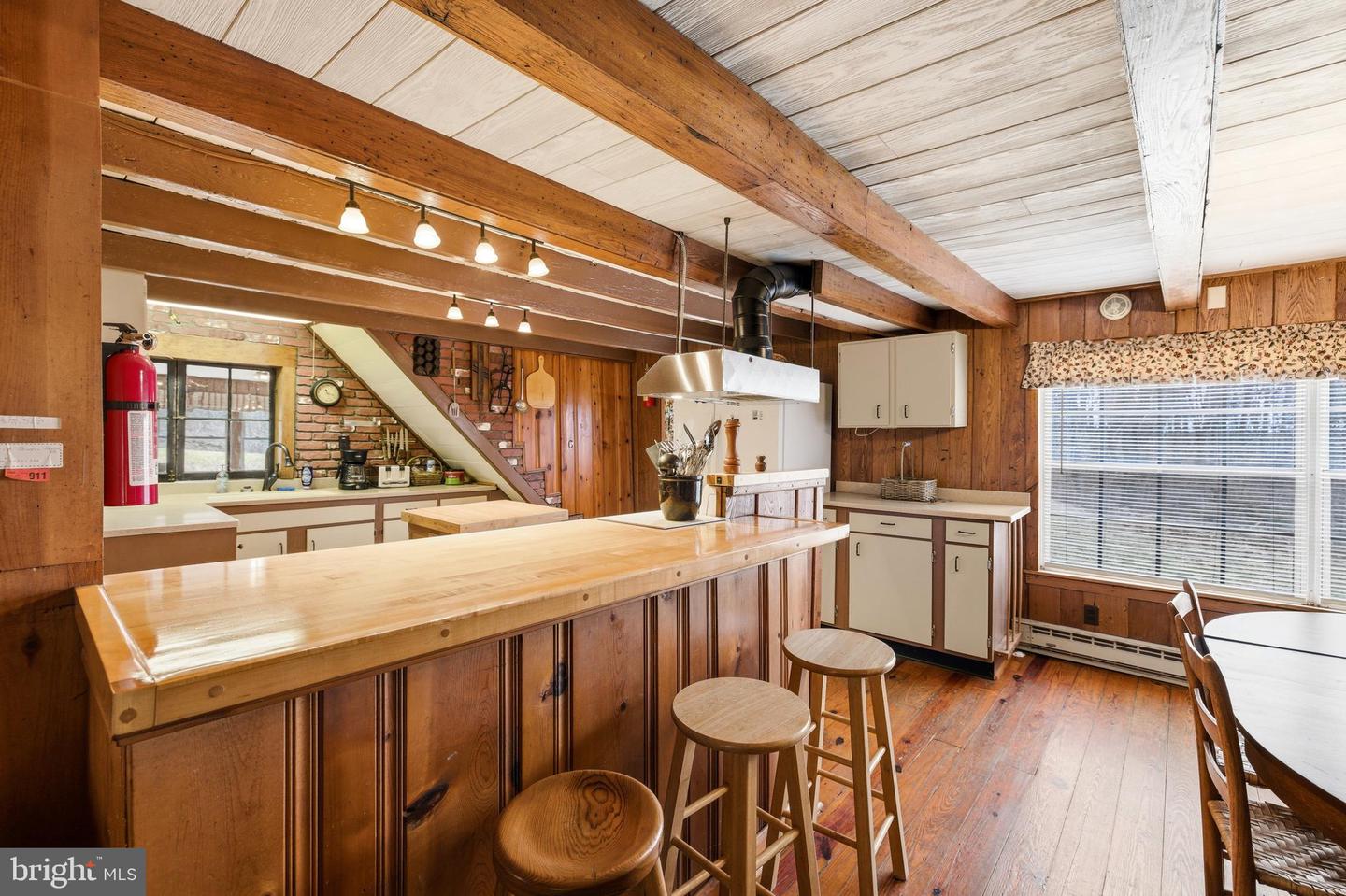 1918 JEWELL HOLLOW RD, LURAY, Virginia 22835, 3 Bedrooms Bedrooms, ,2 BathroomsBathrooms,Residential,For sale,1918 JEWELL HOLLOW RD,VAPA2006132 MLS # VAPA2006132