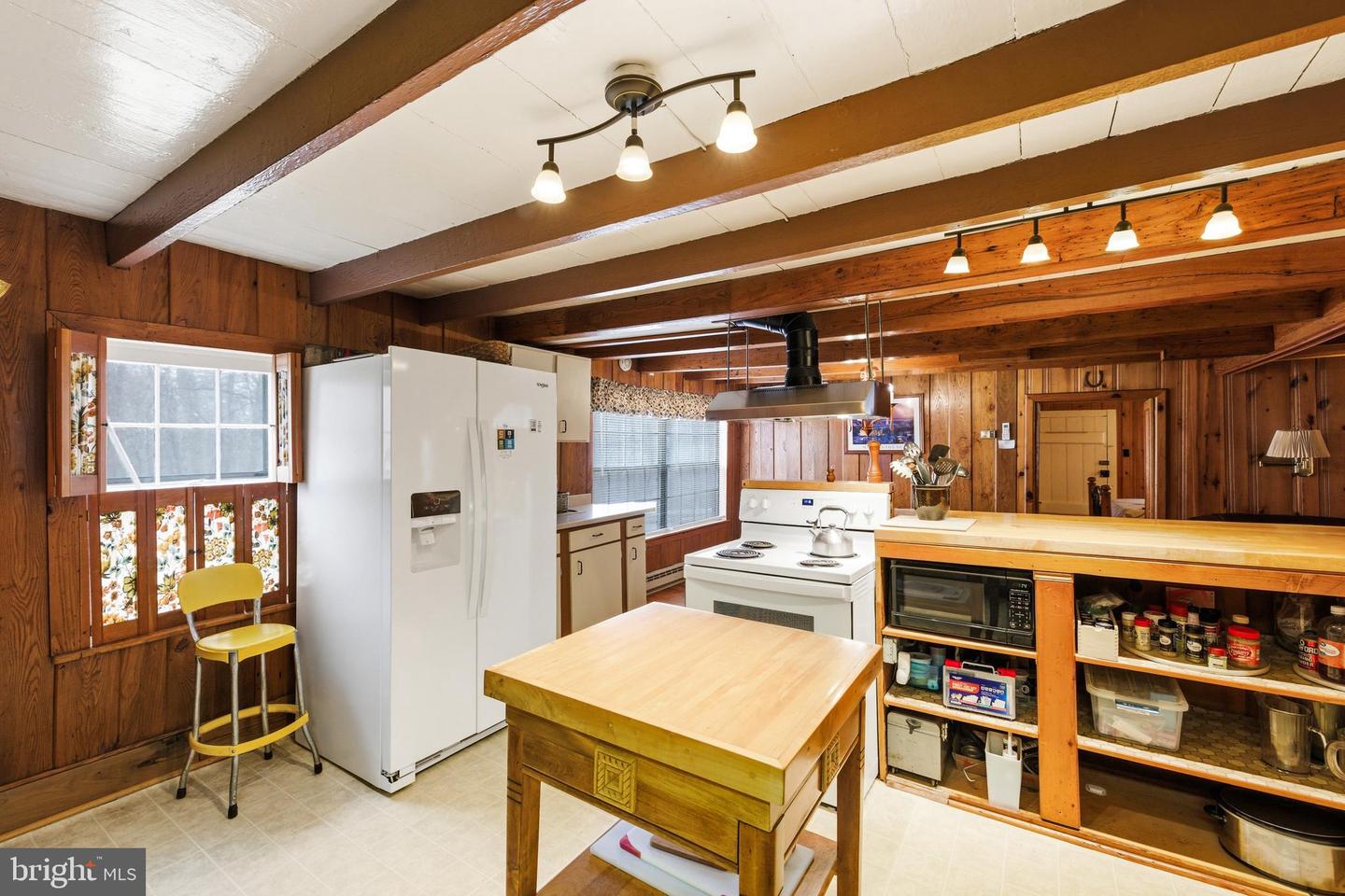 1918 JEWELL HOLLOW RD, LURAY, Virginia 22835, 3 Bedrooms Bedrooms, ,2 BathroomsBathrooms,Residential,For sale,1918 JEWELL HOLLOW RD,VAPA2006132 MLS # VAPA2006132