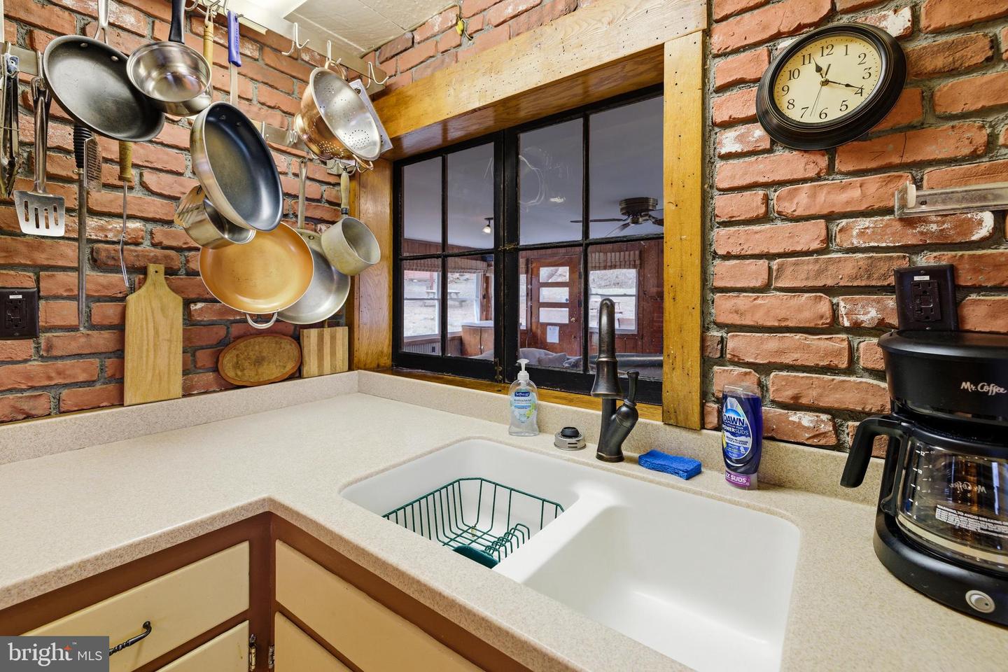 1918 JEWELL HOLLOW RD, LURAY, Virginia 22835, 3 Bedrooms Bedrooms, ,2 BathroomsBathrooms,Residential,For sale,1918 JEWELL HOLLOW RD,VAPA2006132 MLS # VAPA2006132