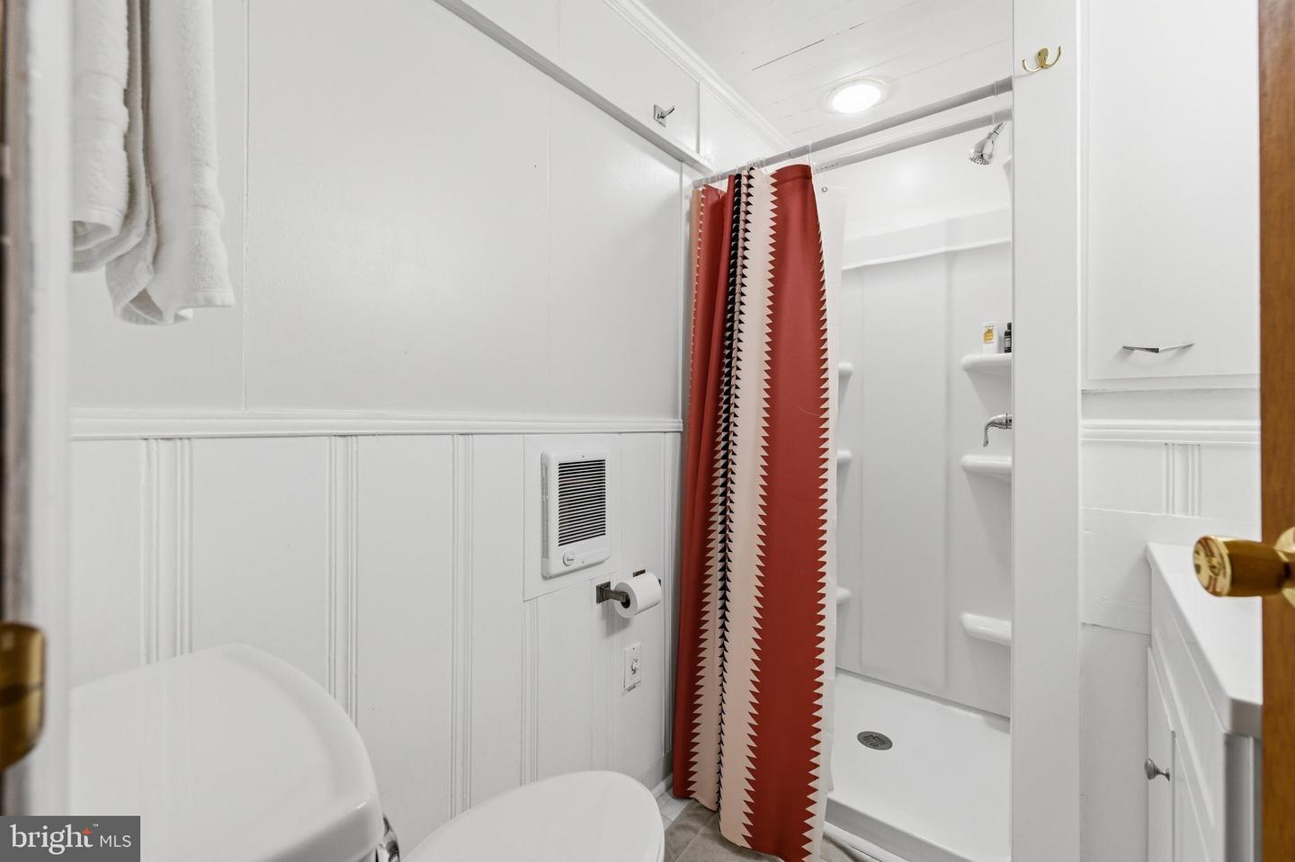 1918 JEWELL HOLLOW RD, LURAY, Virginia 22835, 3 Bedrooms Bedrooms, ,2 BathroomsBathrooms,Residential,For sale,1918 JEWELL HOLLOW RD,VAPA2006132 MLS # VAPA2006132