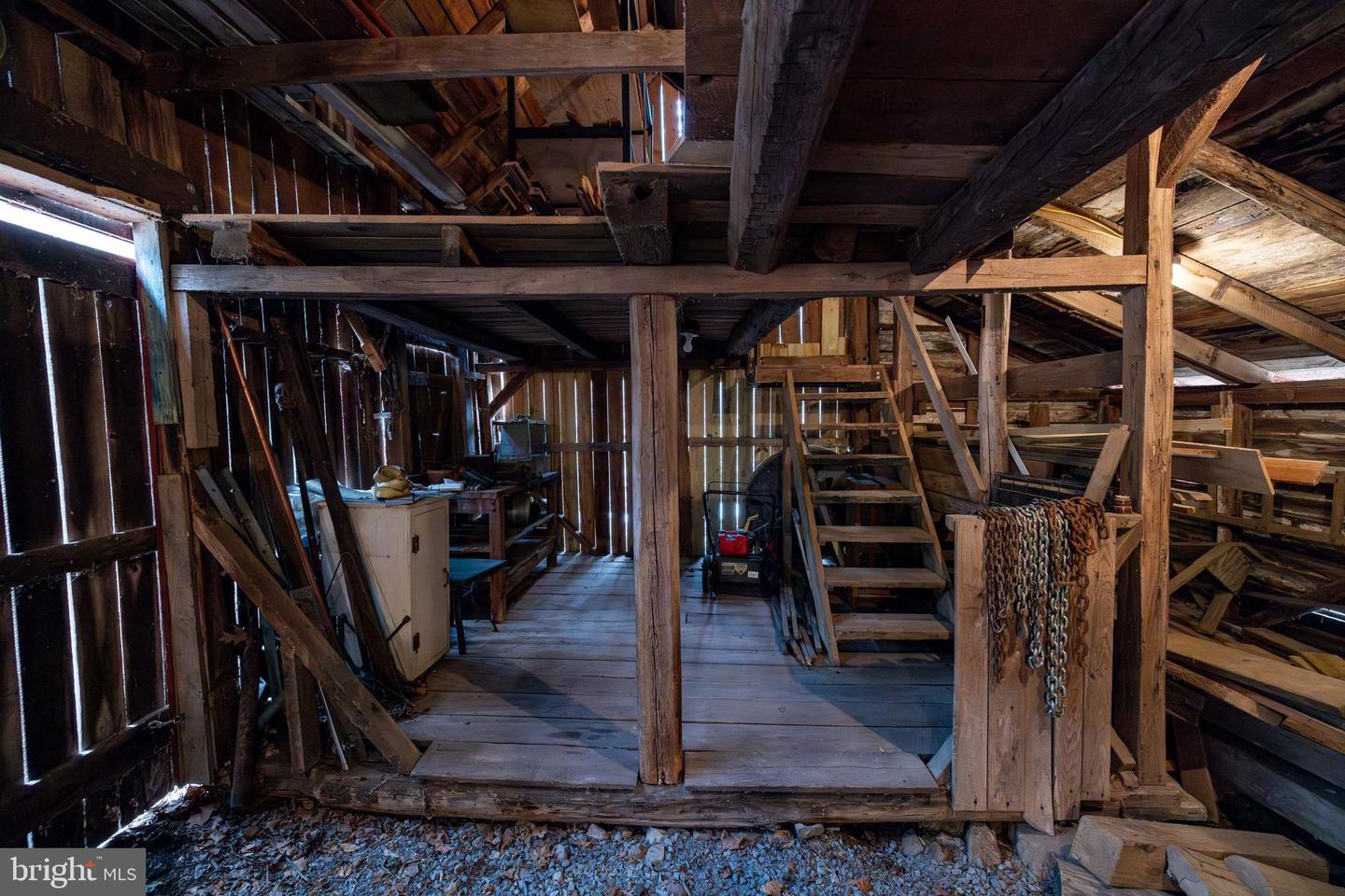 1918 JEWELL HOLLOW RD, LURAY, Virginia 22835, 3 Bedrooms Bedrooms, ,2 BathroomsBathrooms,Residential,For sale,1918 JEWELL HOLLOW RD,VAPA2006132 MLS # VAPA2006132