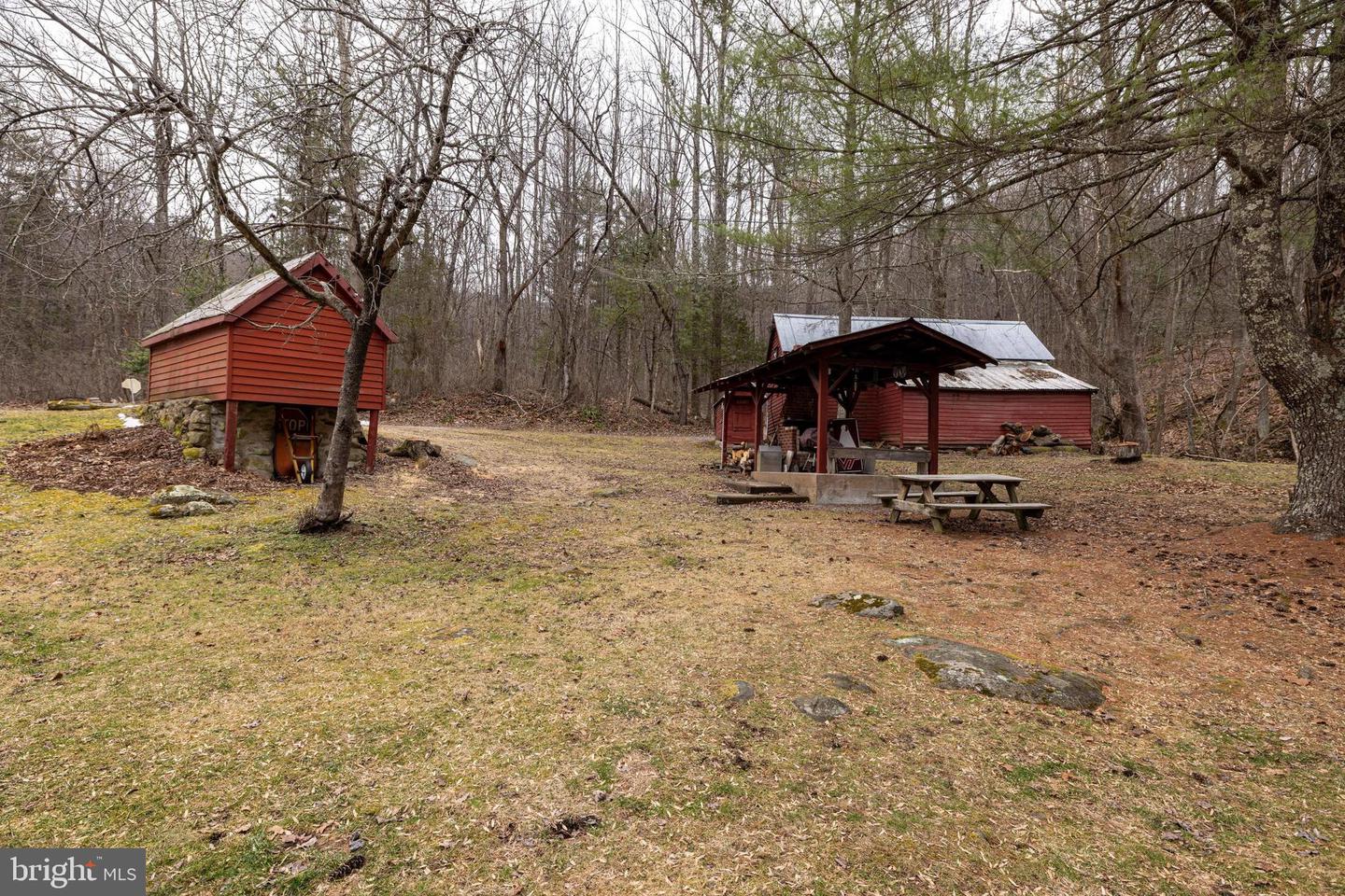 1918 JEWELL HOLLOW RD, LURAY, Virginia 22835, 3 Bedrooms Bedrooms, ,2 BathroomsBathrooms,Residential,For sale,1918 JEWELL HOLLOW RD,VAPA2006132 MLS # VAPA2006132