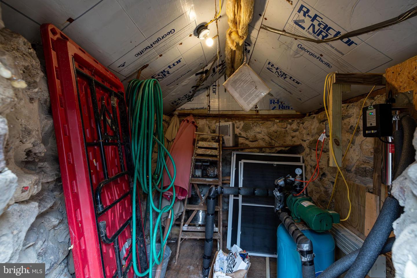 1918 JEWELL HOLLOW RD, LURAY, Virginia 22835, 3 Bedrooms Bedrooms, ,2 BathroomsBathrooms,Residential,For sale,1918 JEWELL HOLLOW RD,VAPA2006132 MLS # VAPA2006132