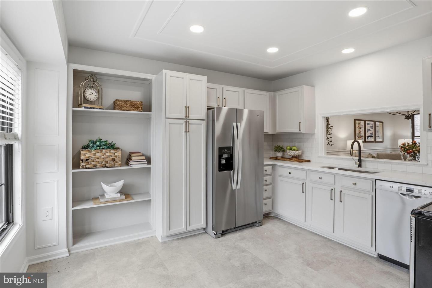 5421 BARRISTER PL, ALEXANDRIA, Virginia 22304, 2 Bedrooms Bedrooms, ,2 BathroomsBathrooms,Residential,For sale,5421 BARRISTER PL,VAAX2054654 MLS # VAAX2054654