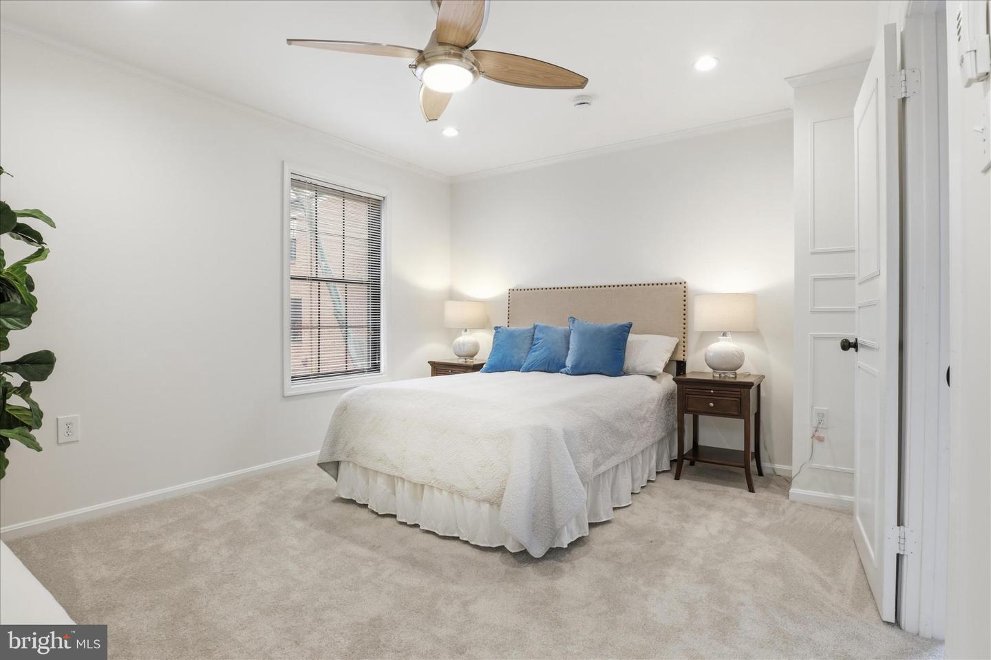 5421 BARRISTER PL, ALEXANDRIA, Virginia 22304, 2 Bedrooms Bedrooms, ,2 BathroomsBathrooms,Residential,For sale,5421 BARRISTER PL,VAAX2054654 MLS # VAAX2054654